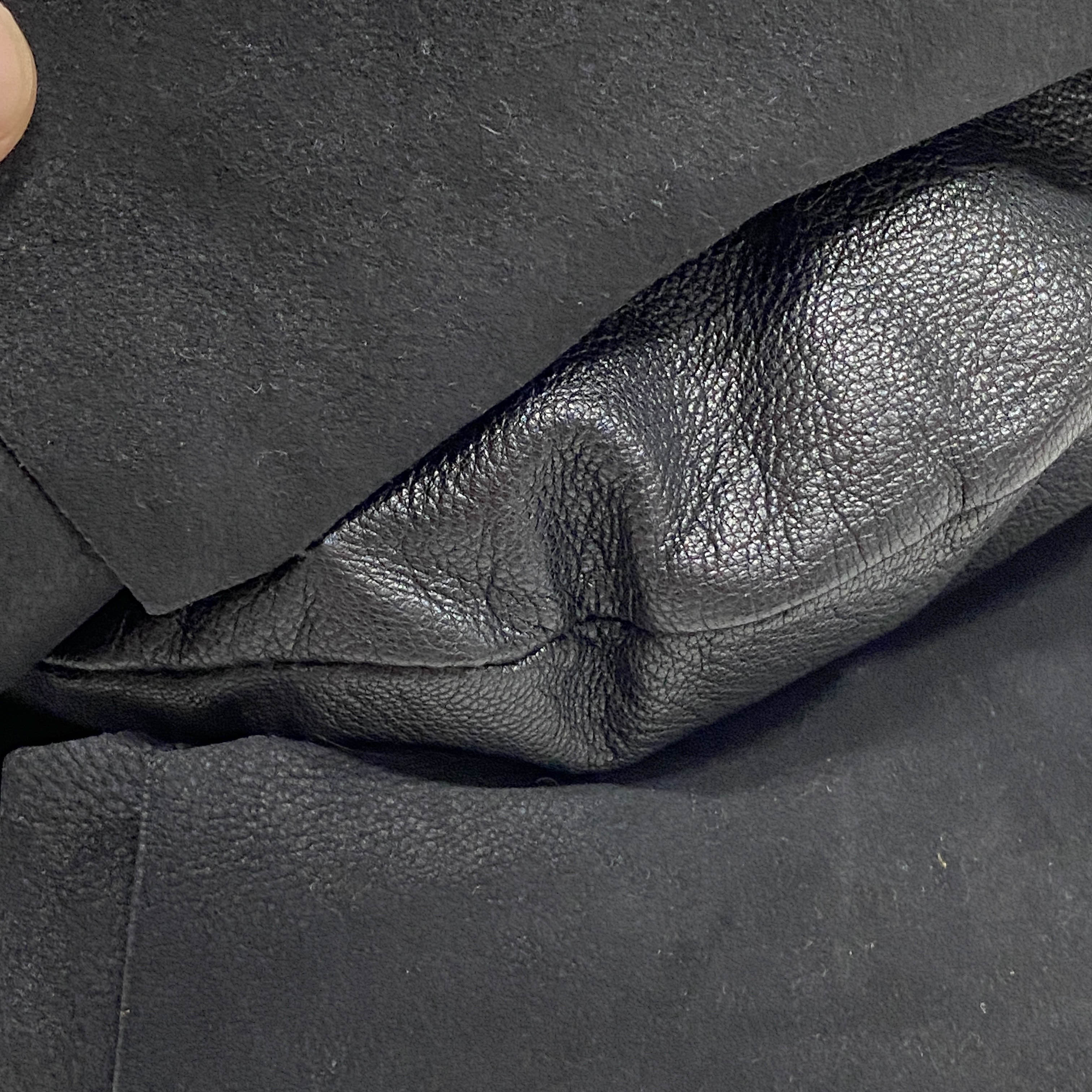 Saint Tropez Black Leather Shoulder Bag