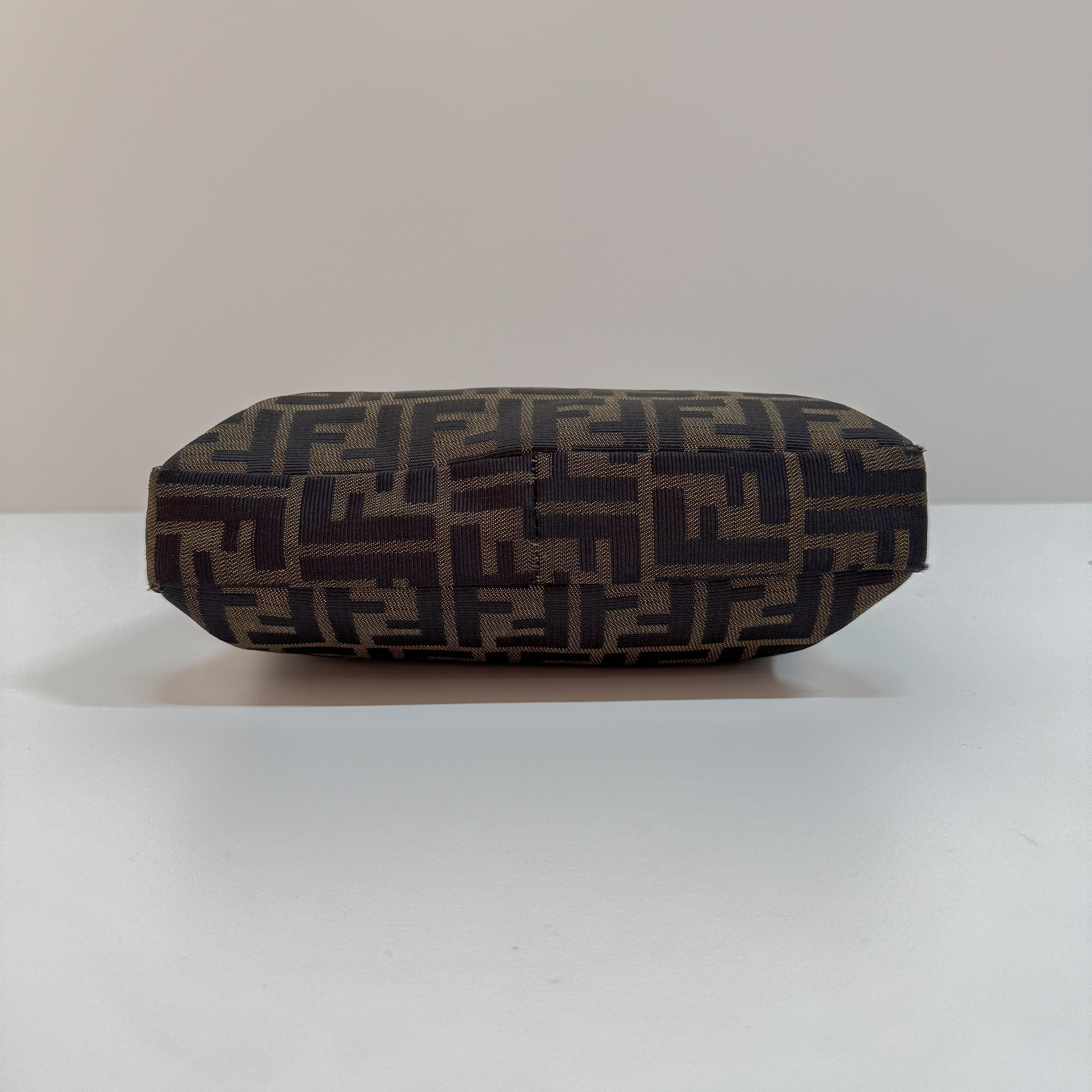 Zucca Brown Canvas Shoulder Bag