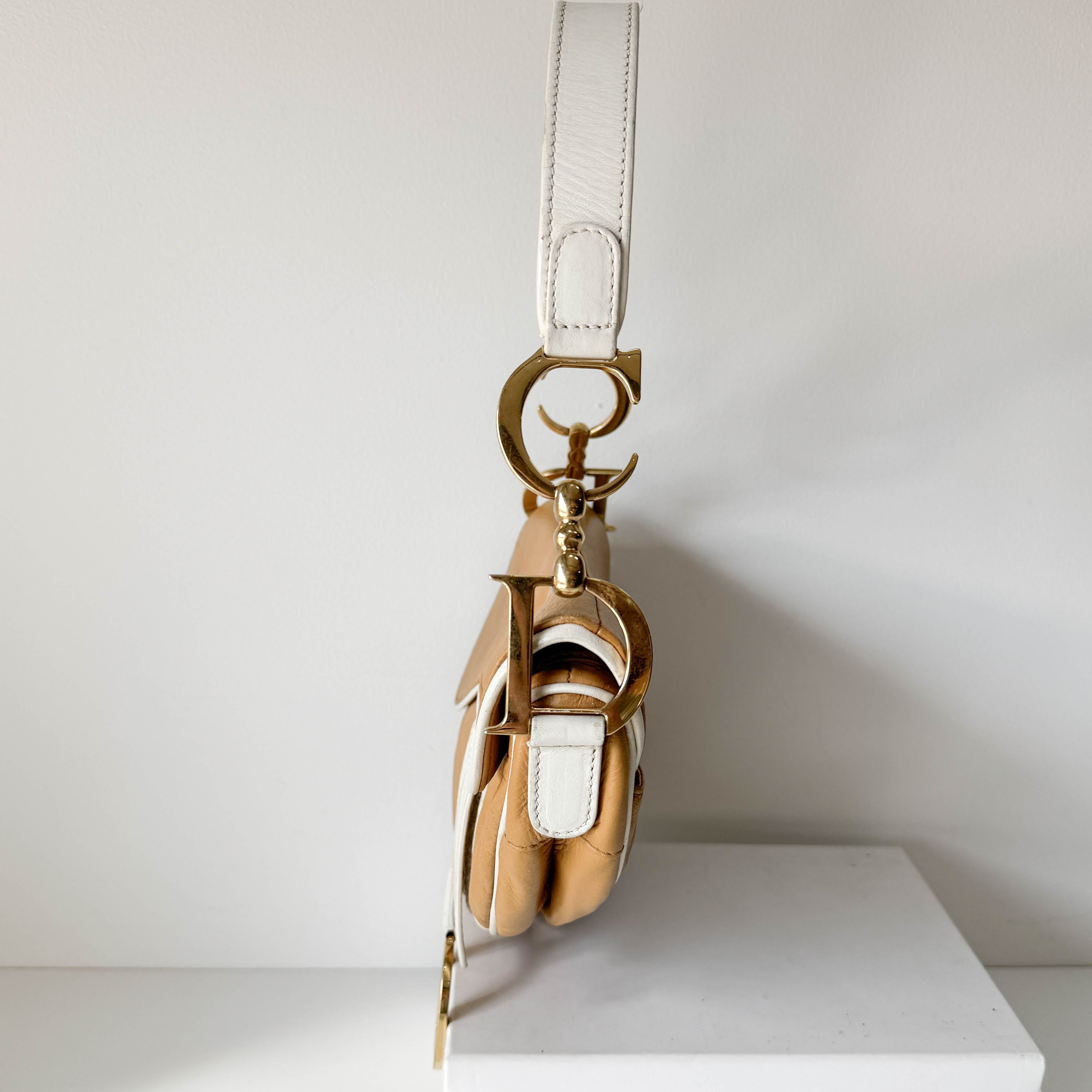 Saddle Beige Leather Shoulder Bag