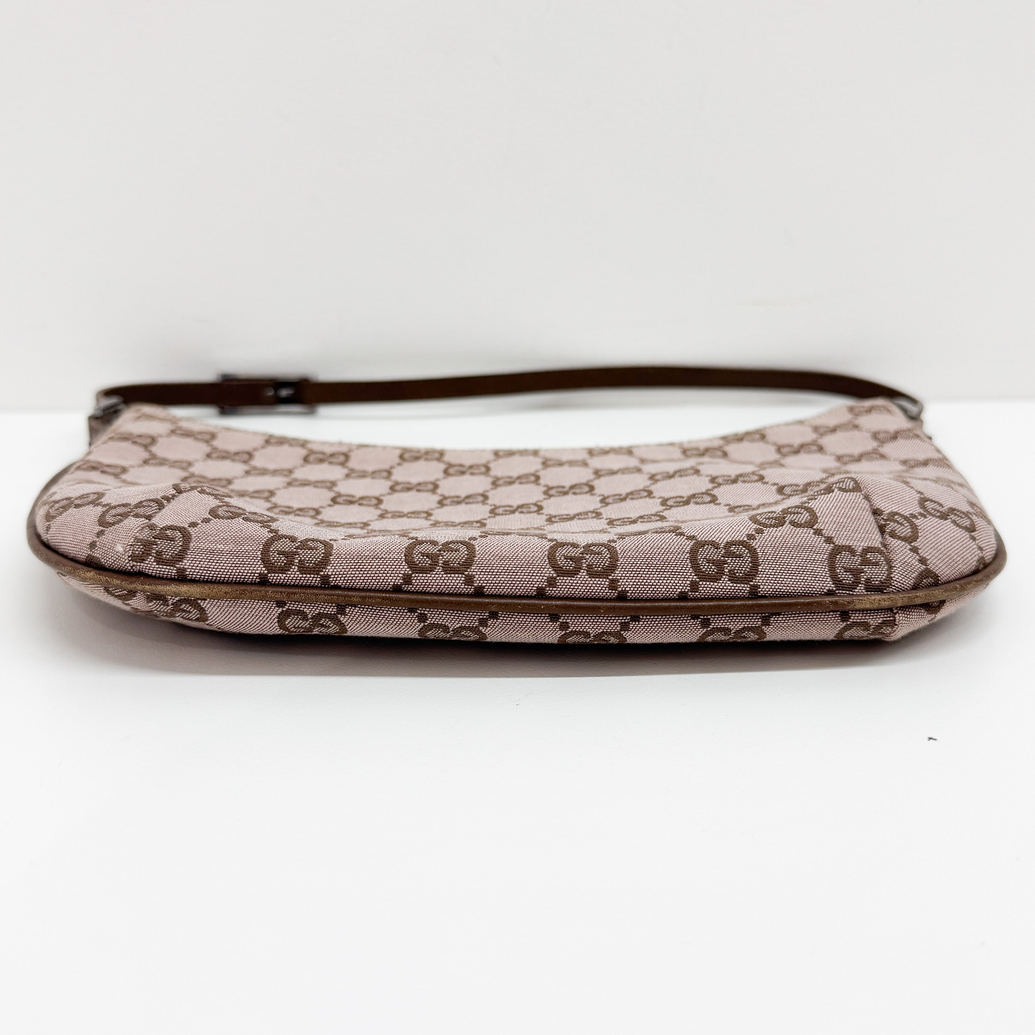 GG Brown Canvas Shoulder Bag