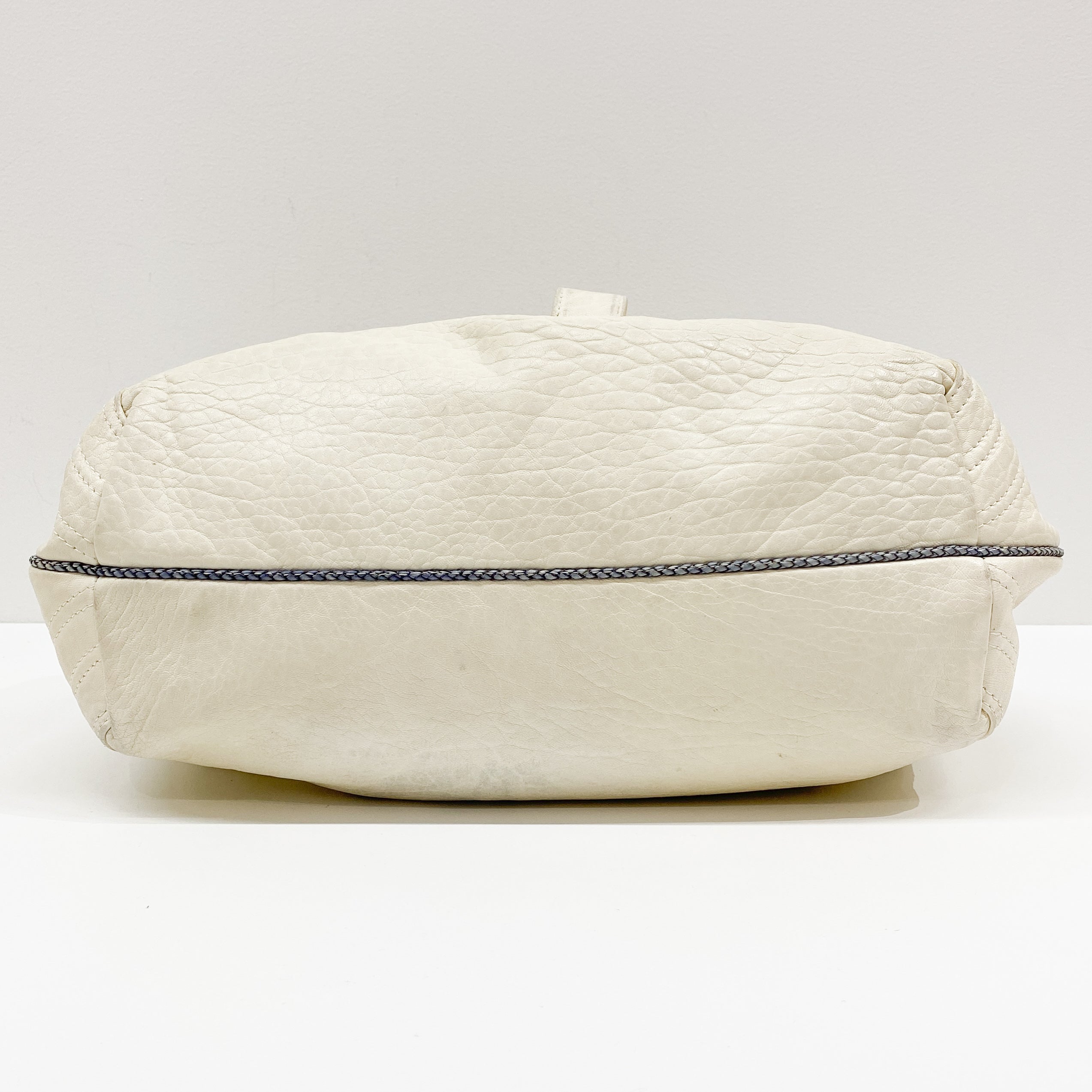 Vintage White Basket Leather Hand Bag