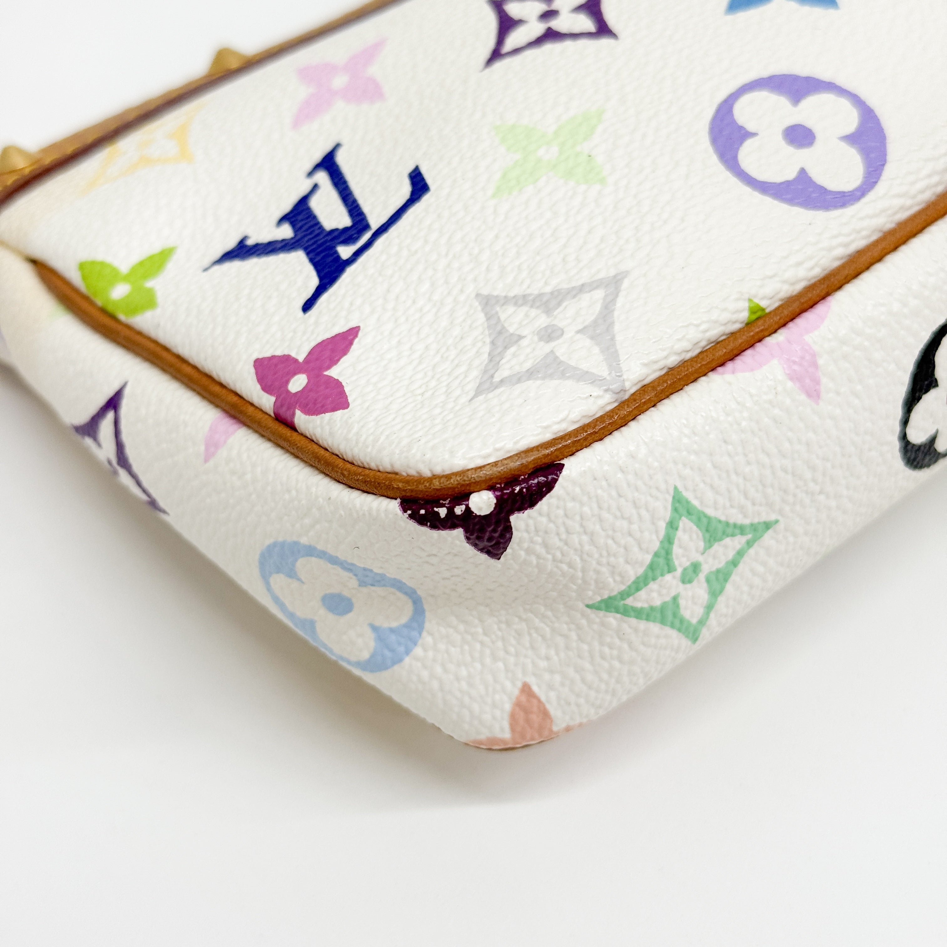 Louis Vuitton x Takashi Murakami Pochette Accessoire Multicolor Monogram Hand bag