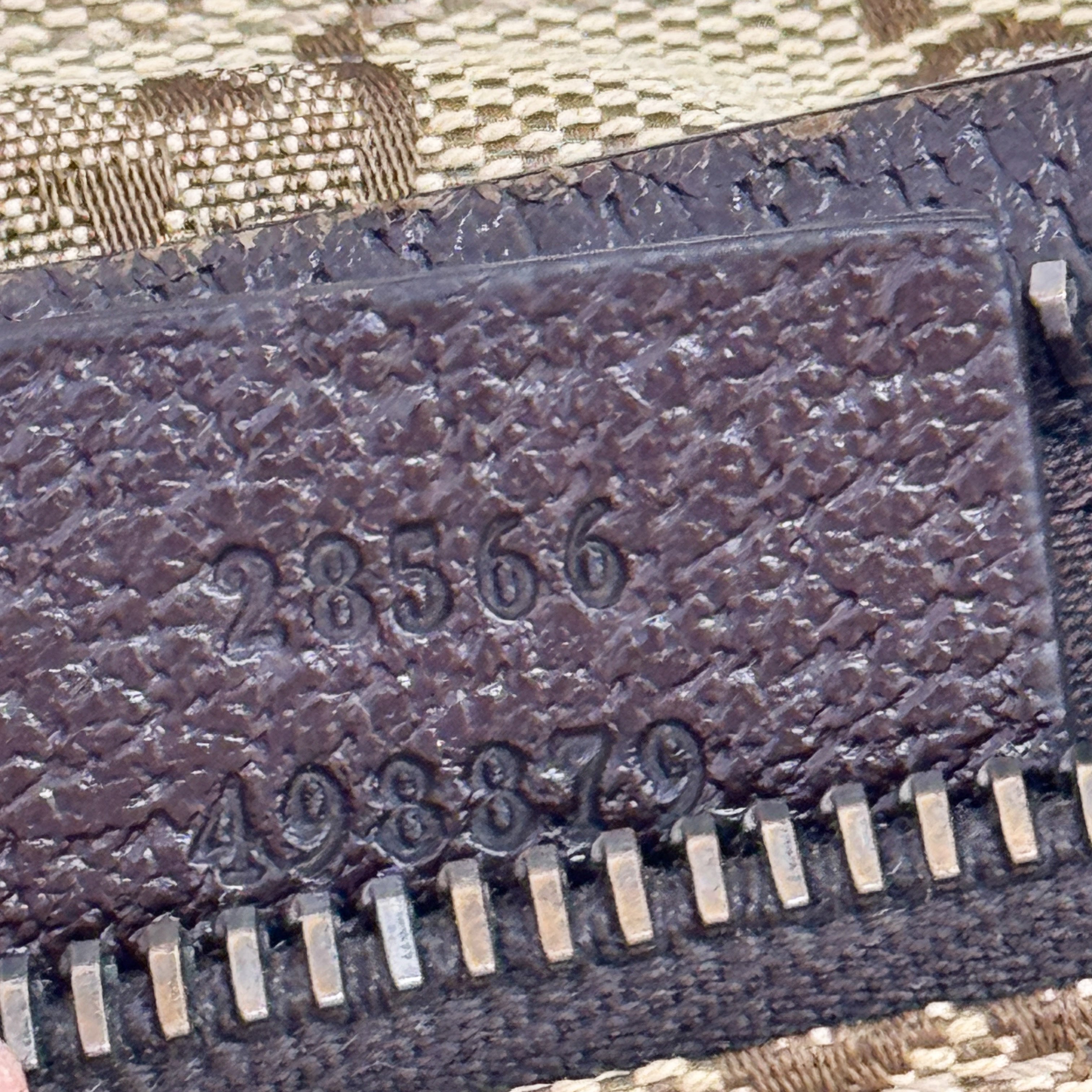 GG Canvas Brown Crossbody Bag with Pockets