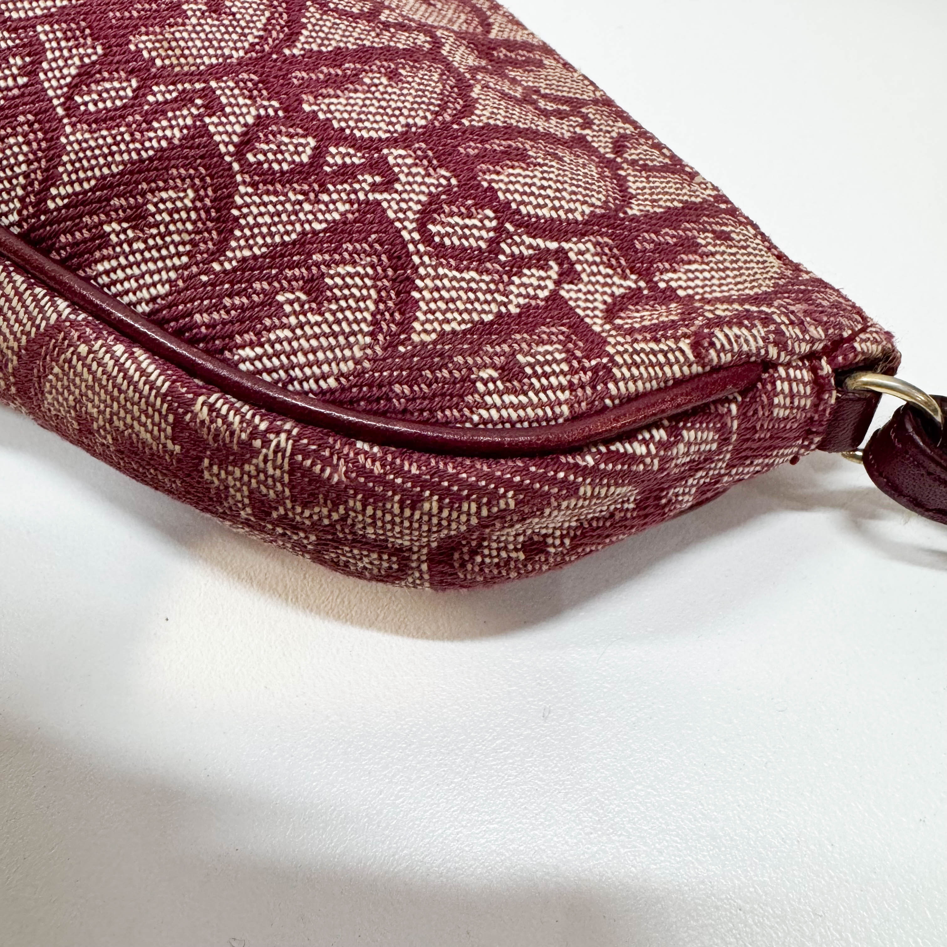 Saddle Red Trotter Canvas Shoulder Bag