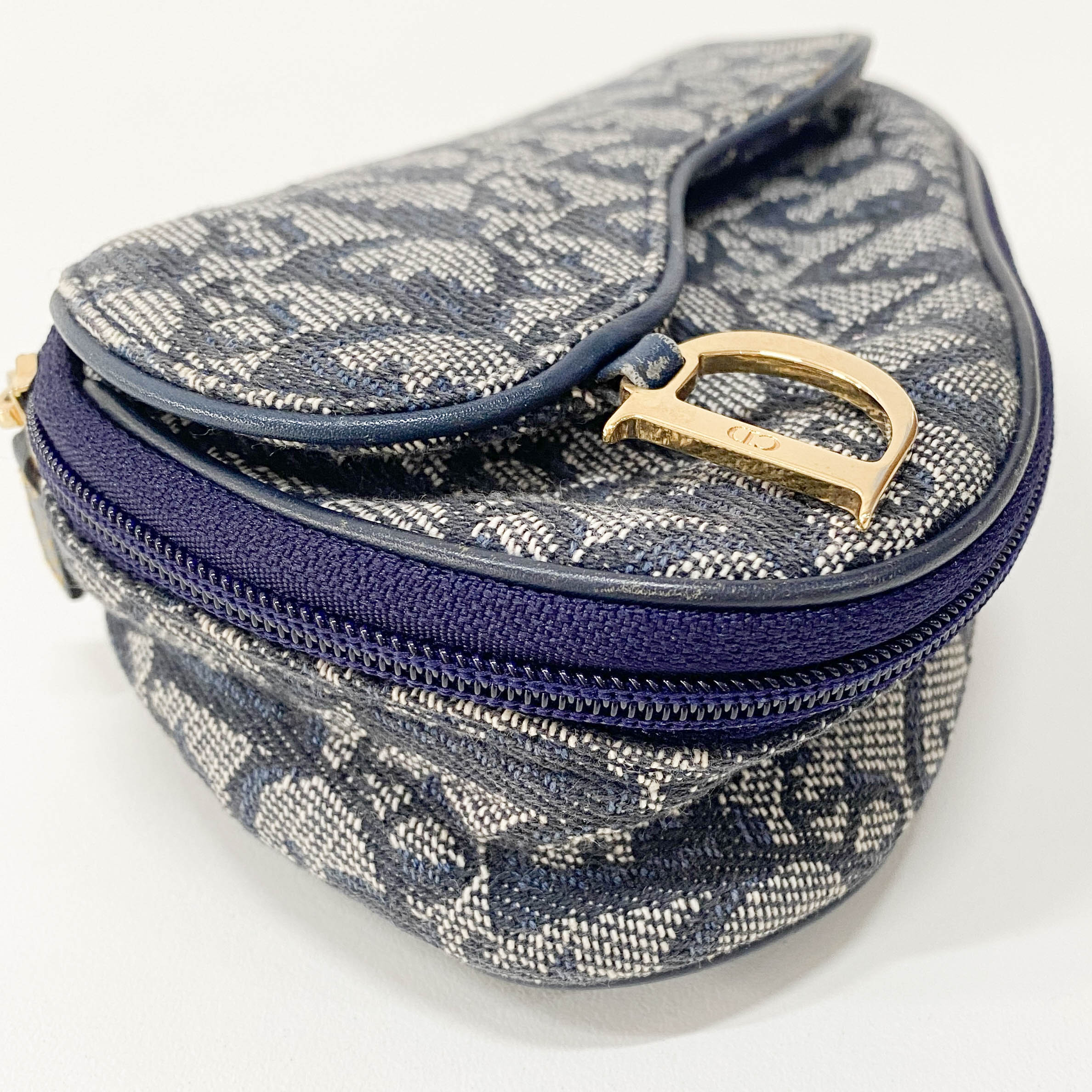 Saddle Blue Trotter D-Charm Pouch