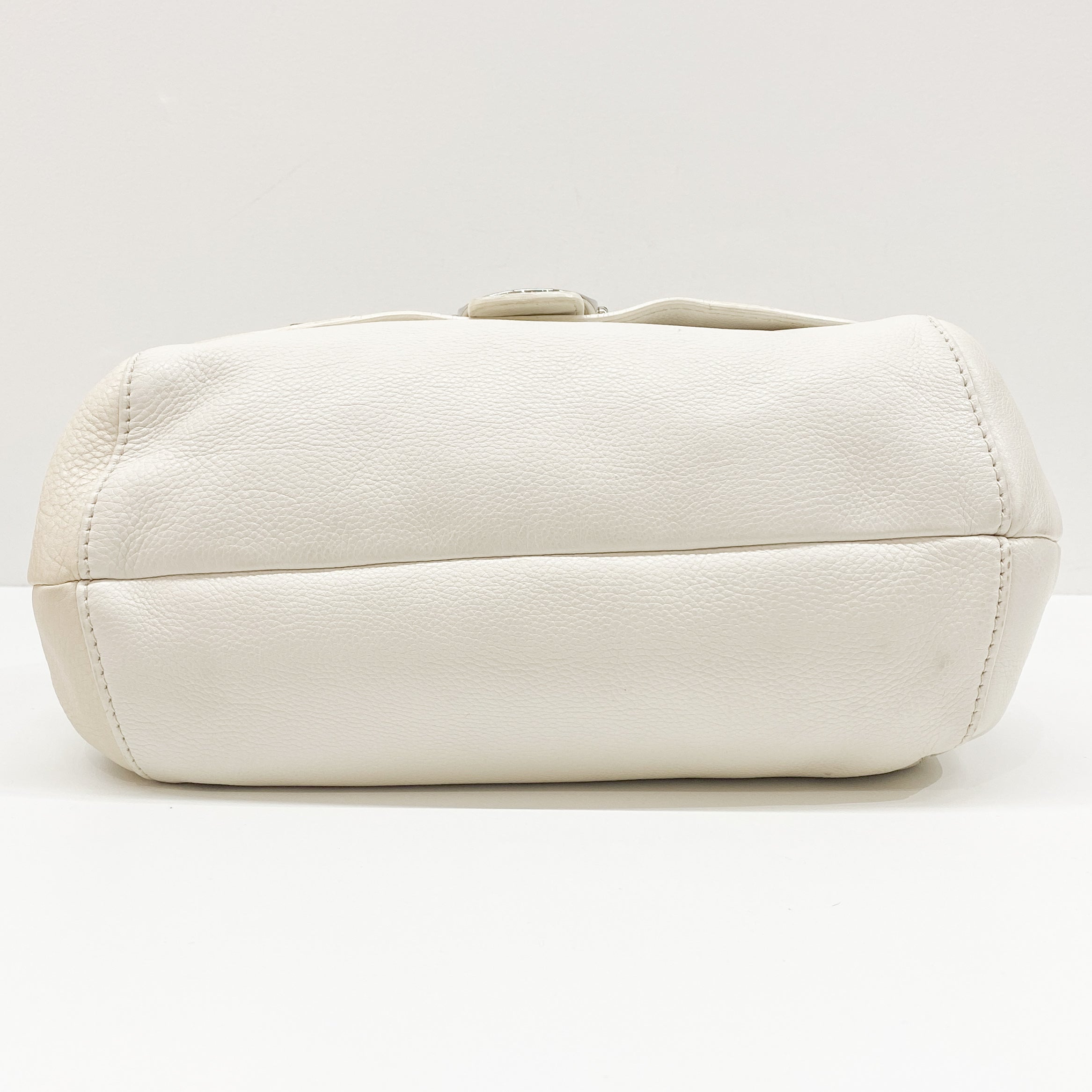 Vintage White Leather Shoulder Bag