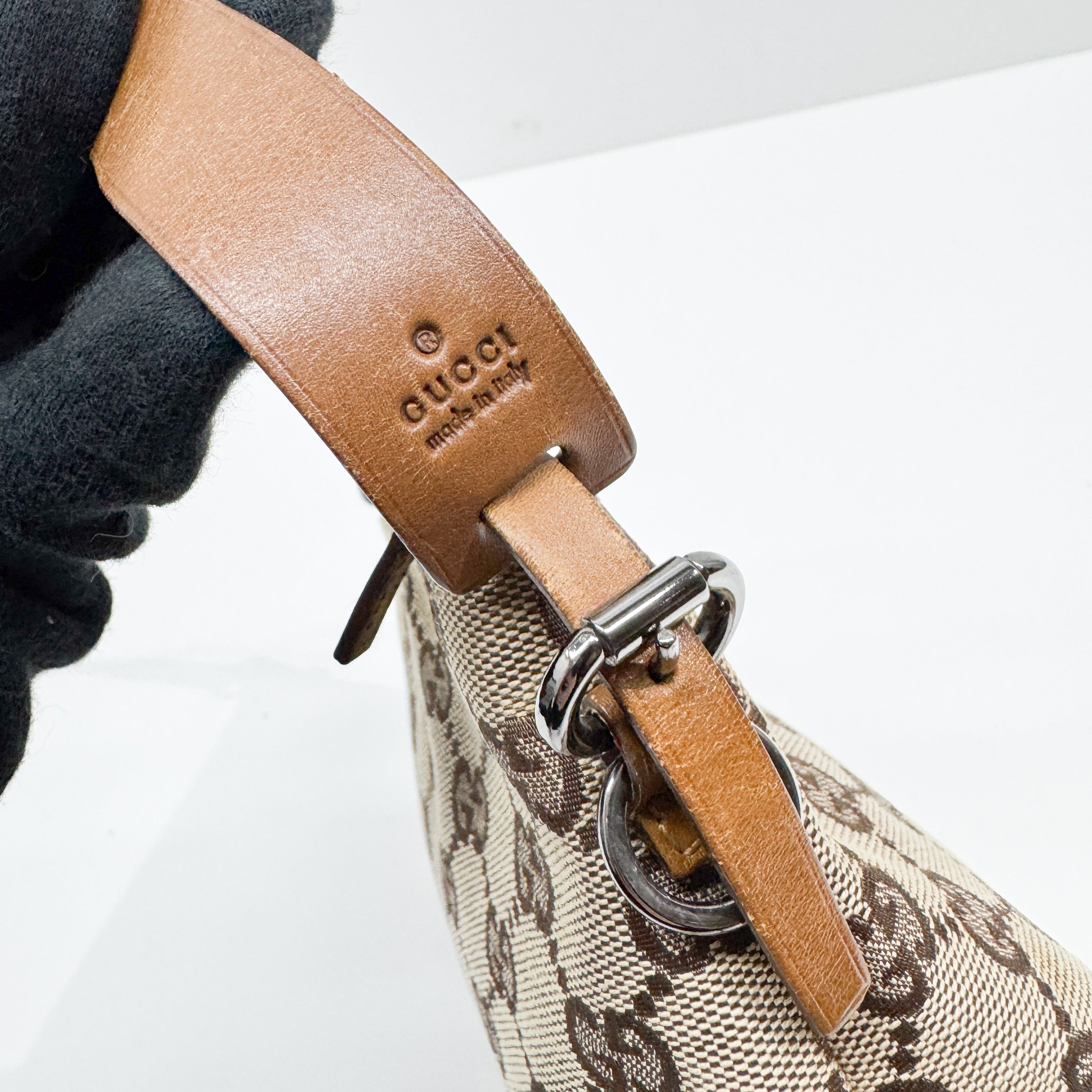 GG Beige Canvas Shoulder Bag