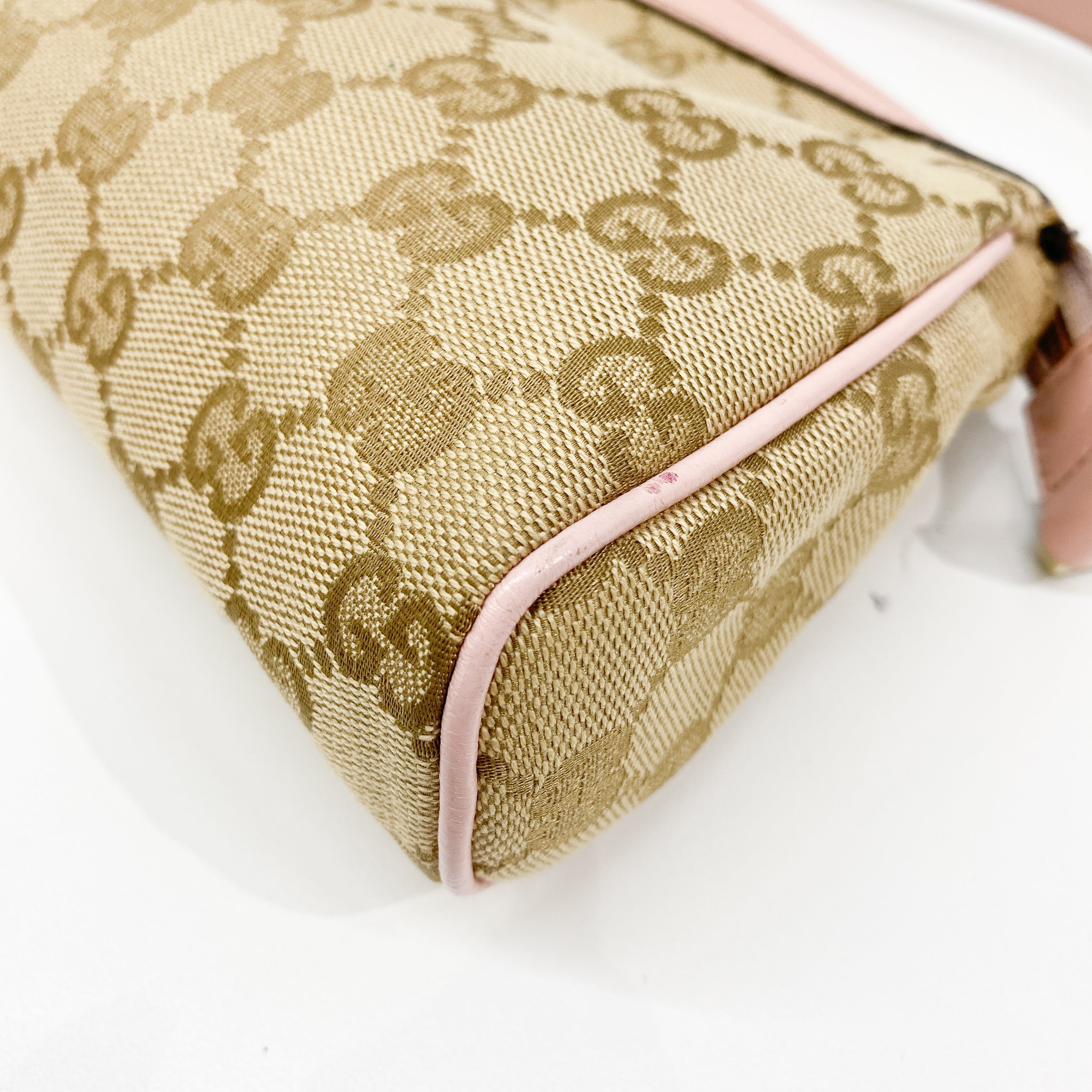 GG Beige Canvas Shoulder Bag