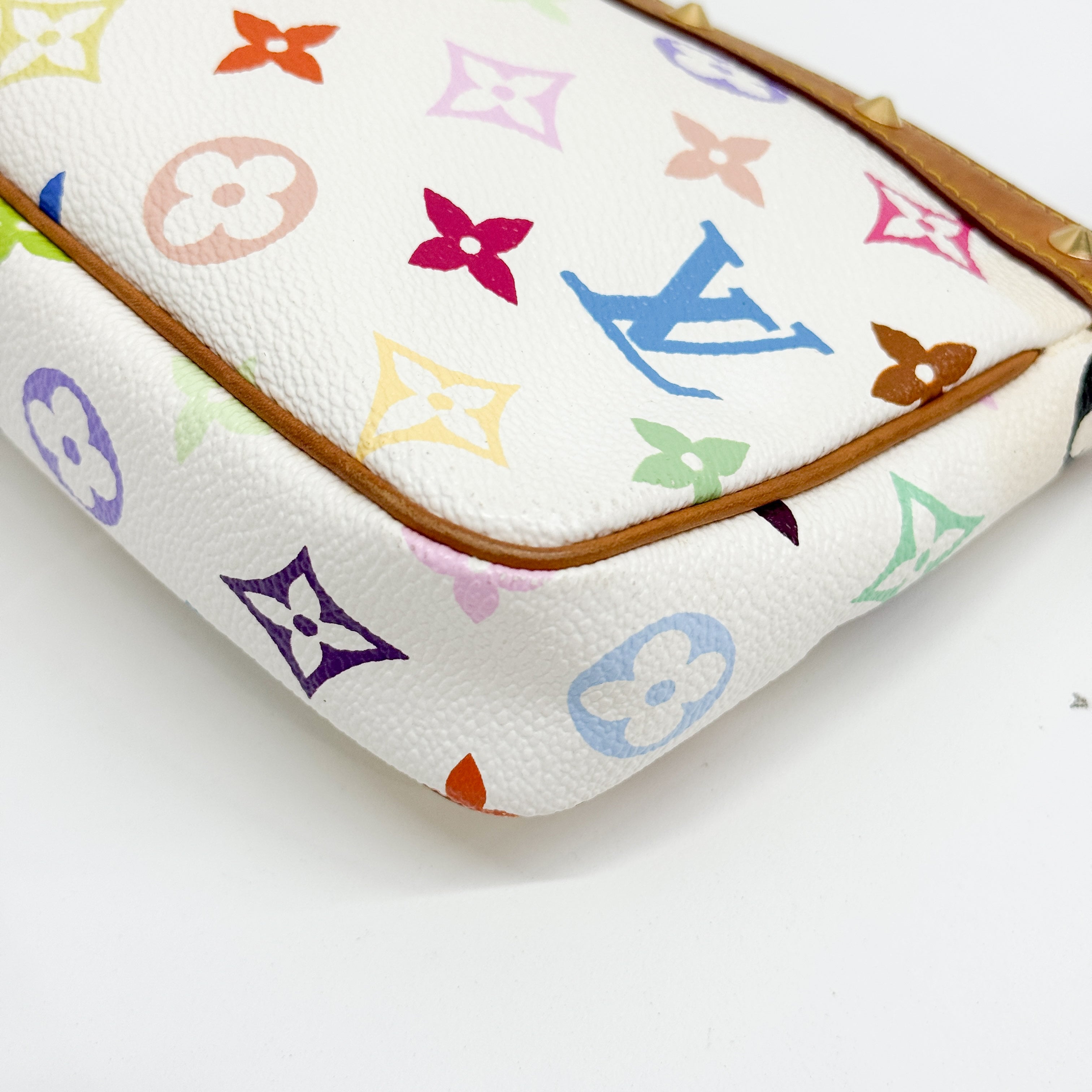 Louis Vuitton x Takashi Murakami Pochette Accessoire Multicolor Monogram Hand bag