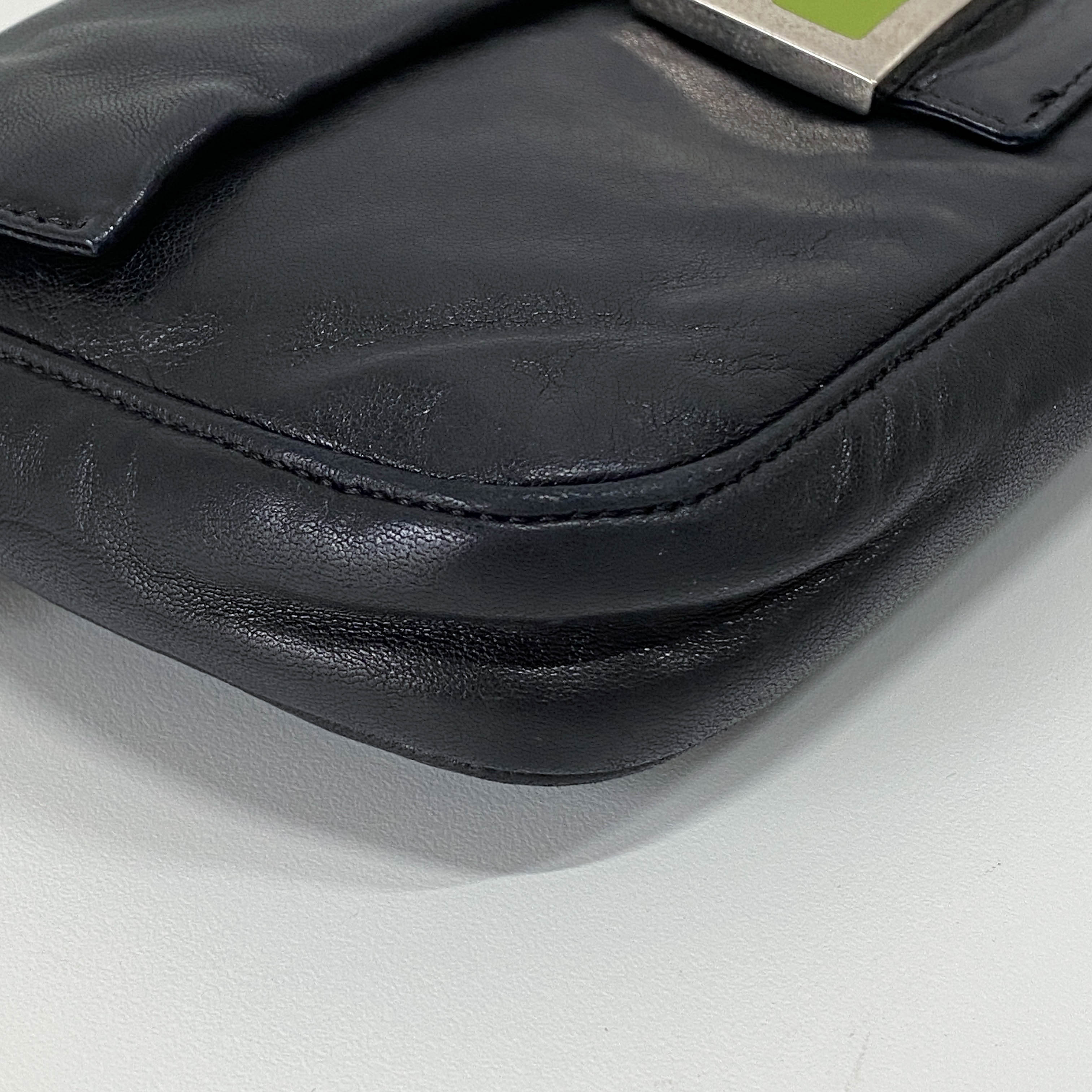 Baguette Black Leather Shoulder Bag