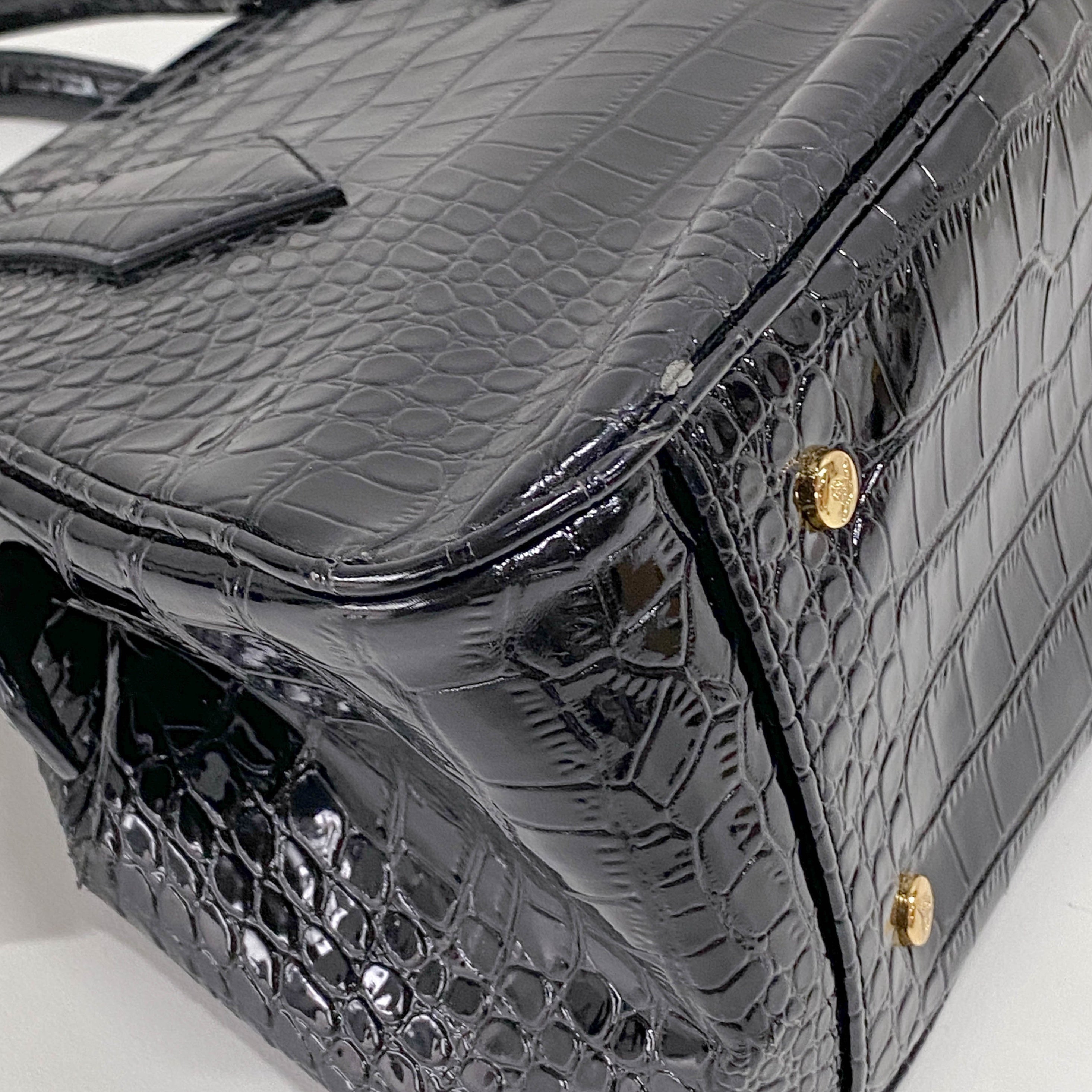 Vintage Black Croco-Stamped Hand Bag