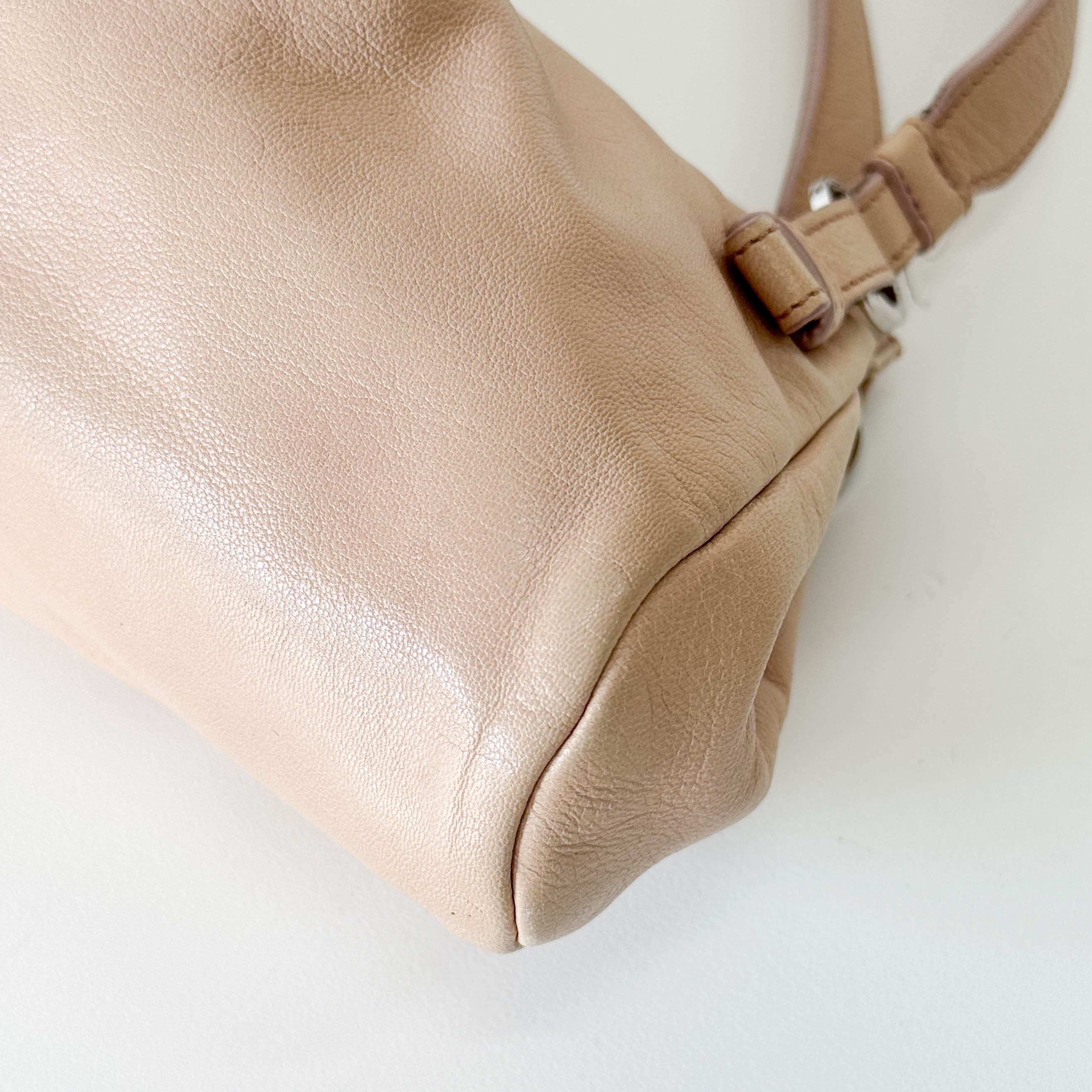 Anagram Pink/Beige Leather Shoulder Bag