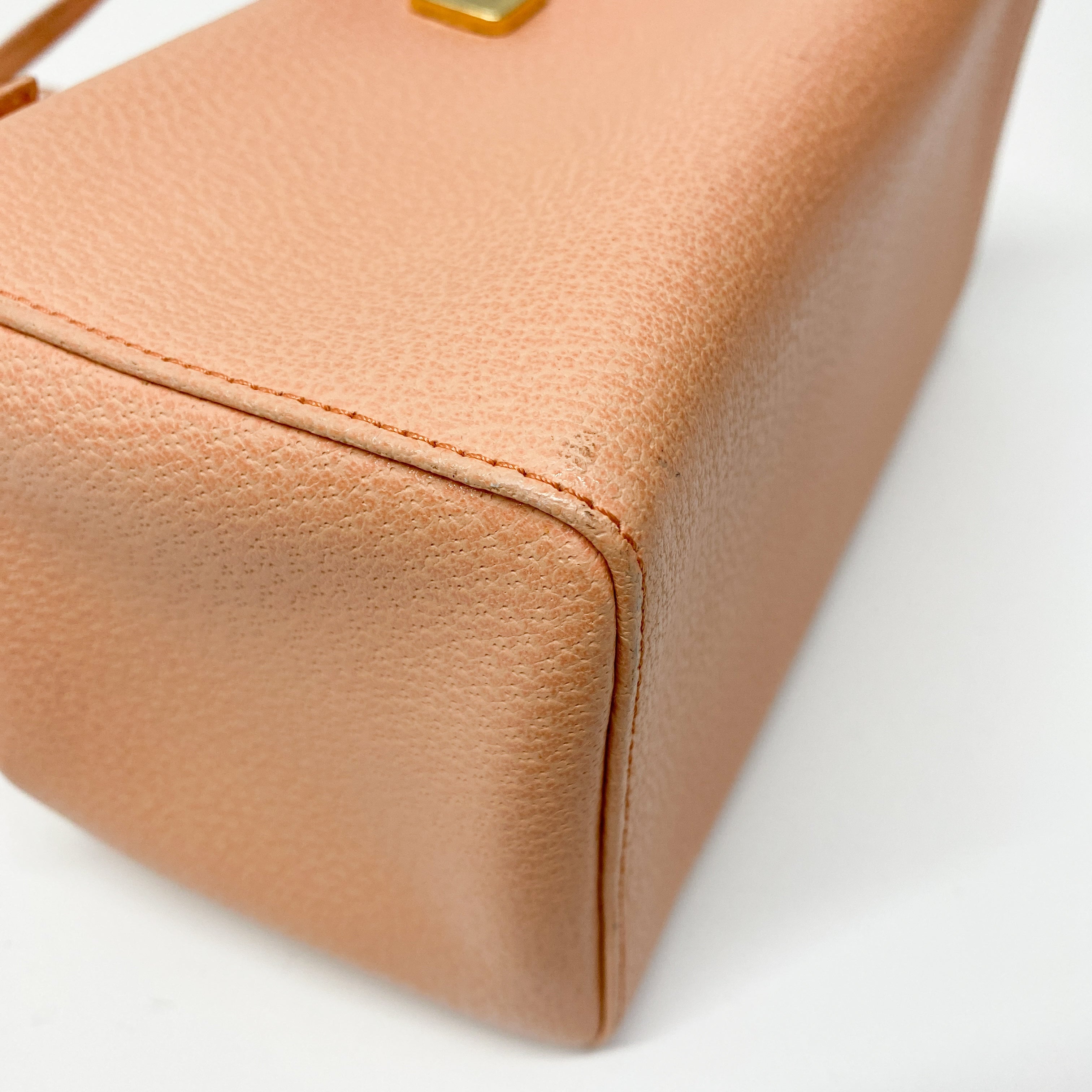Mamma Baguette Peach Leather Box Bag