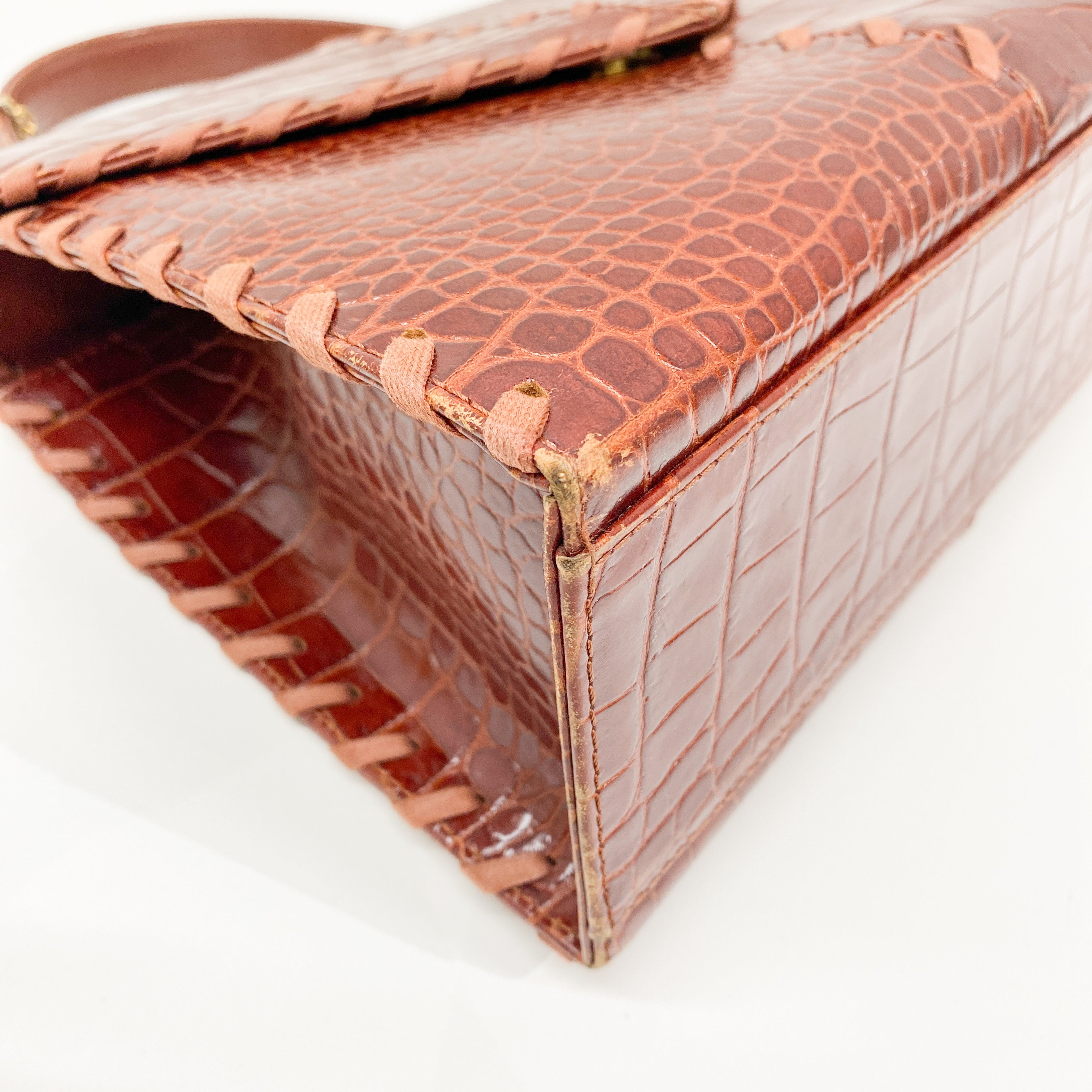 Cassandra Red Leather Hand Bag