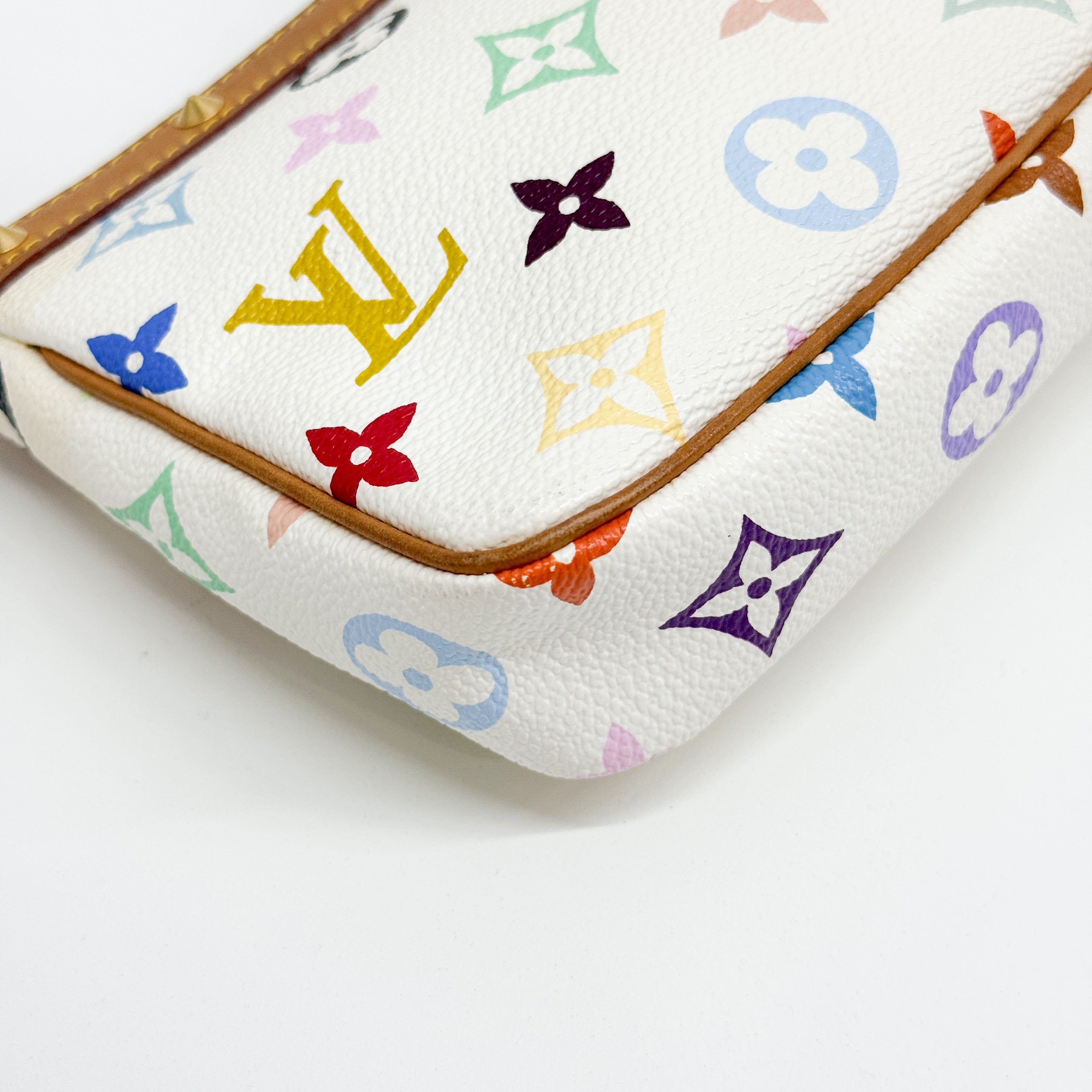 Louis Vuitton x Takashi Murakami Pochette Accessoire Multicolor Monogram Hand bag