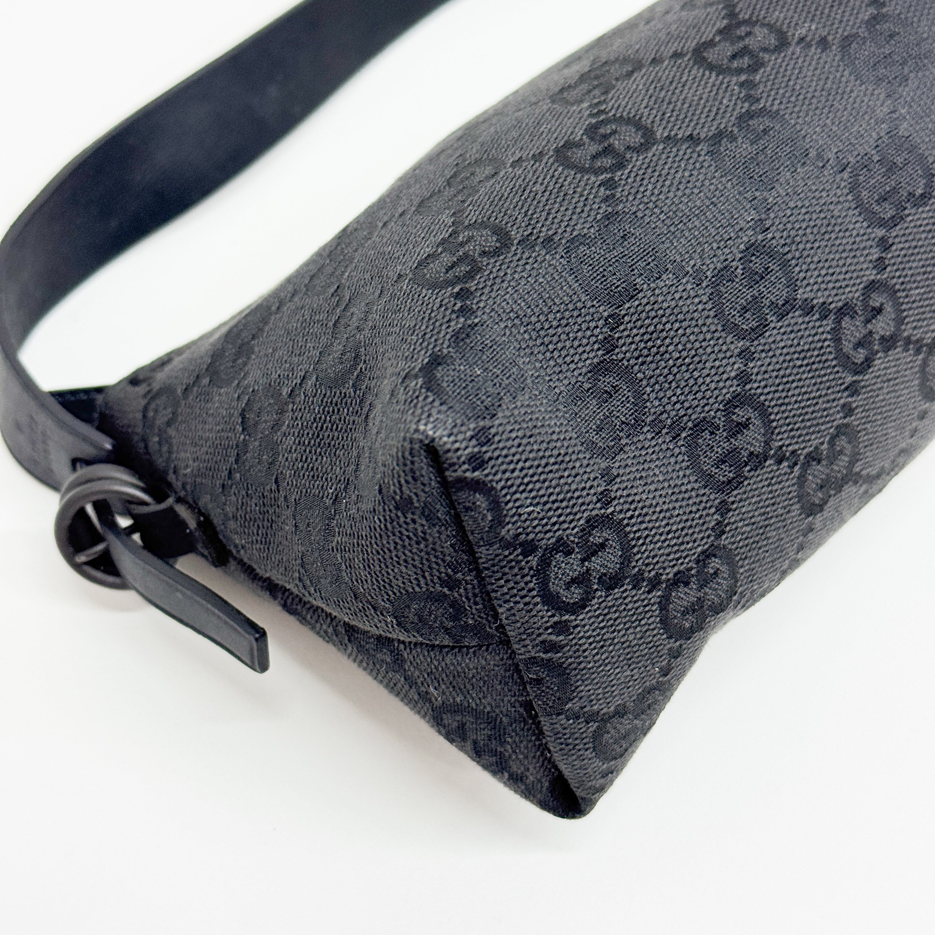 GG Canvas Black Pouch Bag