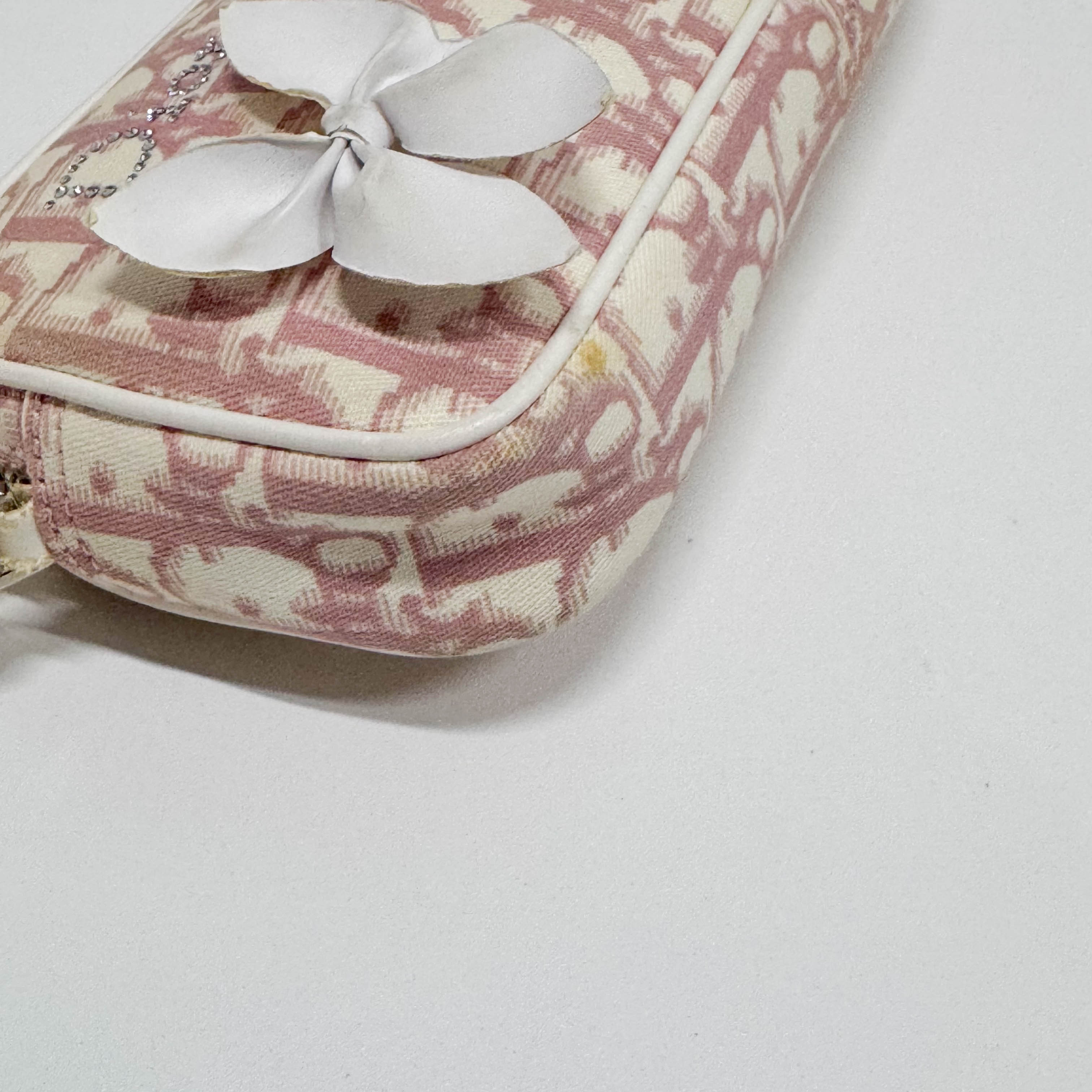 Girly Pinky Monogram Shoulder Bag