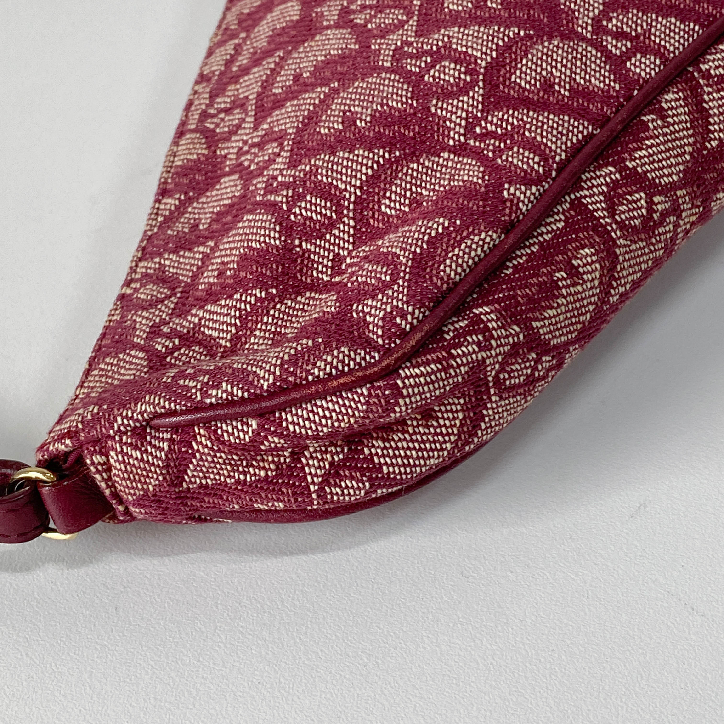 Trotter Saddle Shoulder Bag