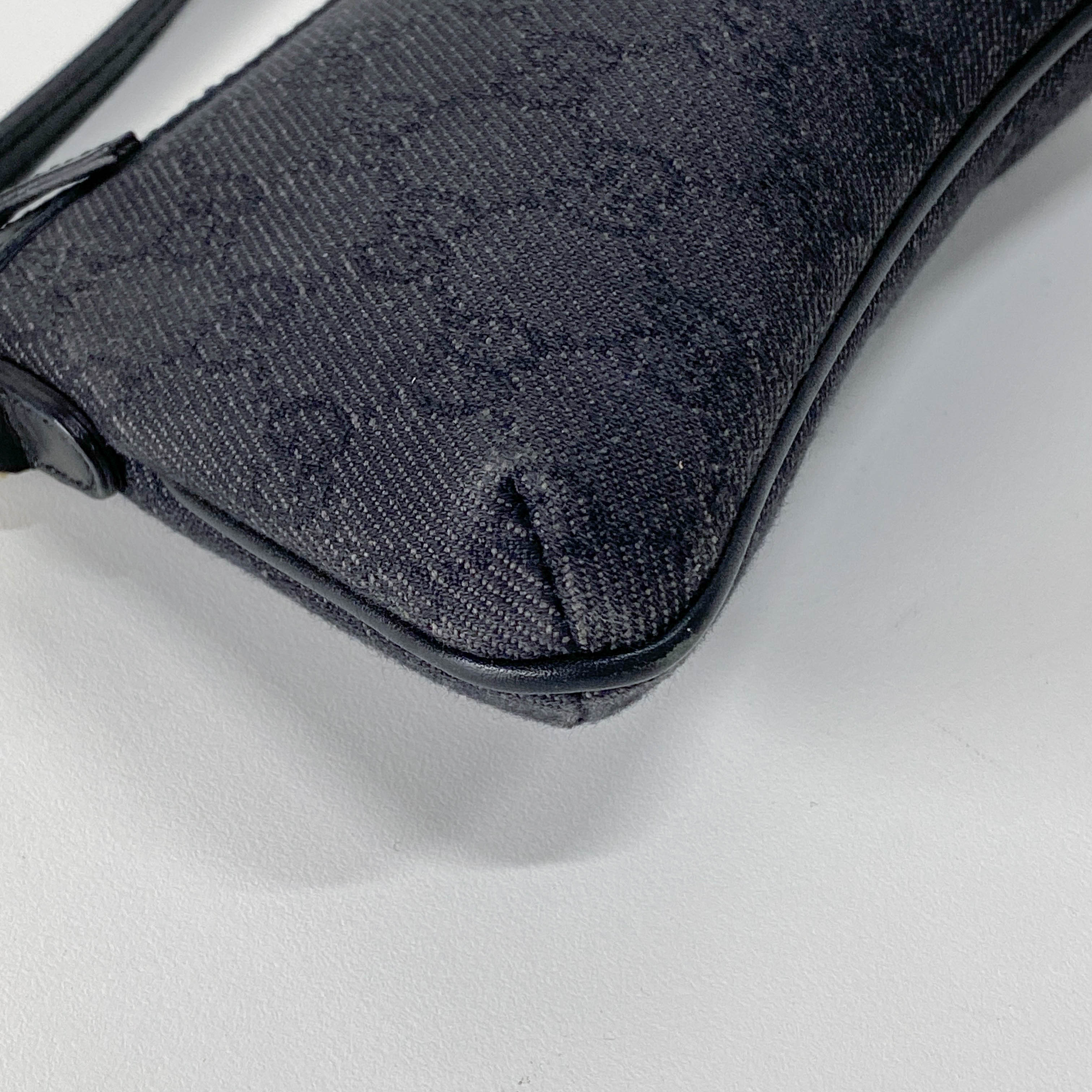 Small GG Canvas Black Shoulder Bag