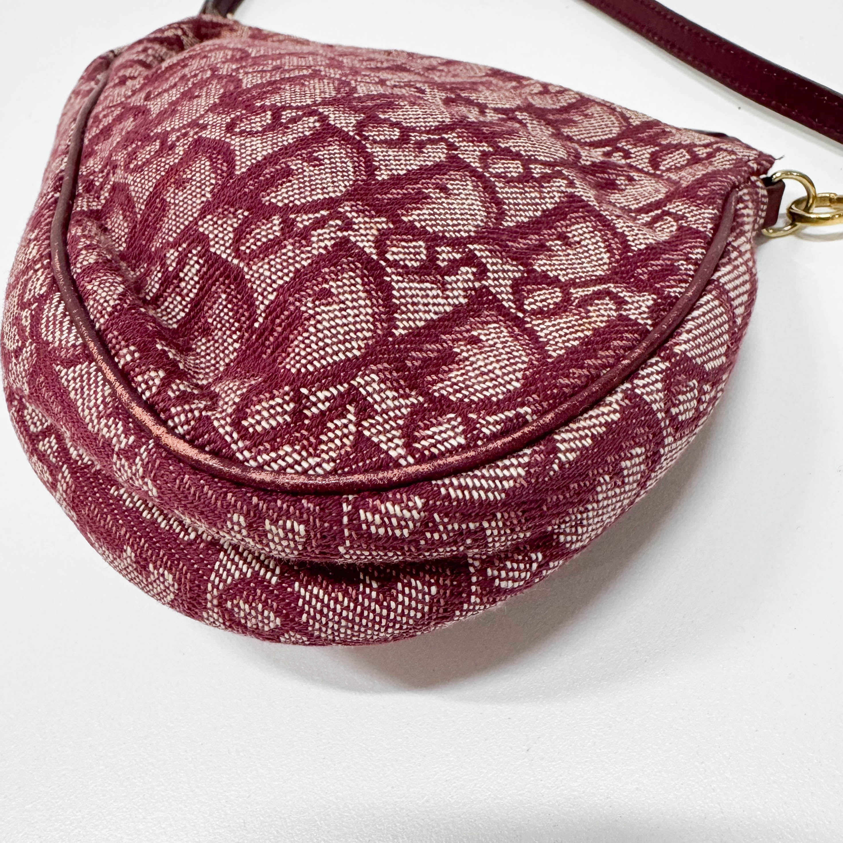 Saddle Red Trotter Canvas Shoulder Bag