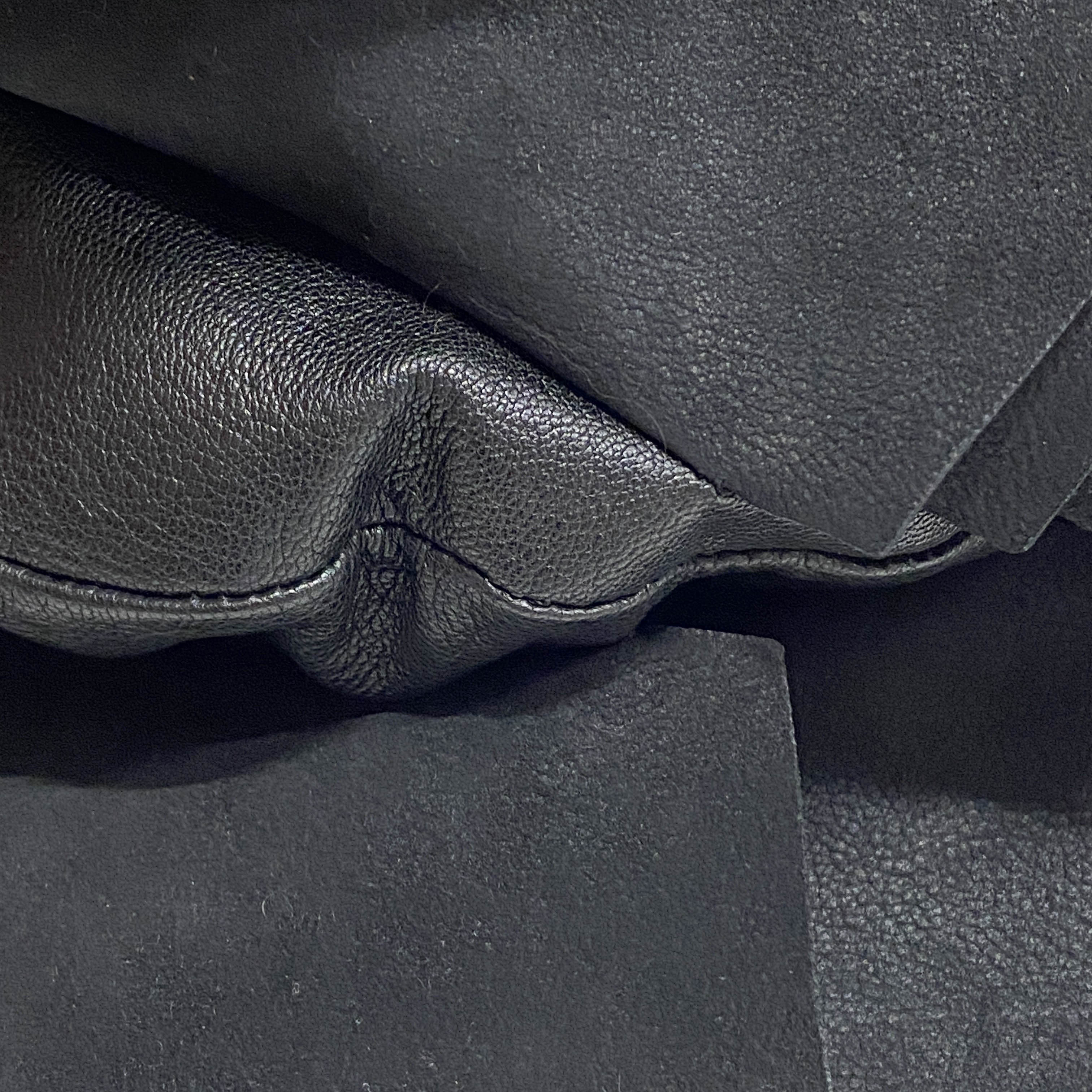 Saint Tropez Black Leather Shoulder Bag