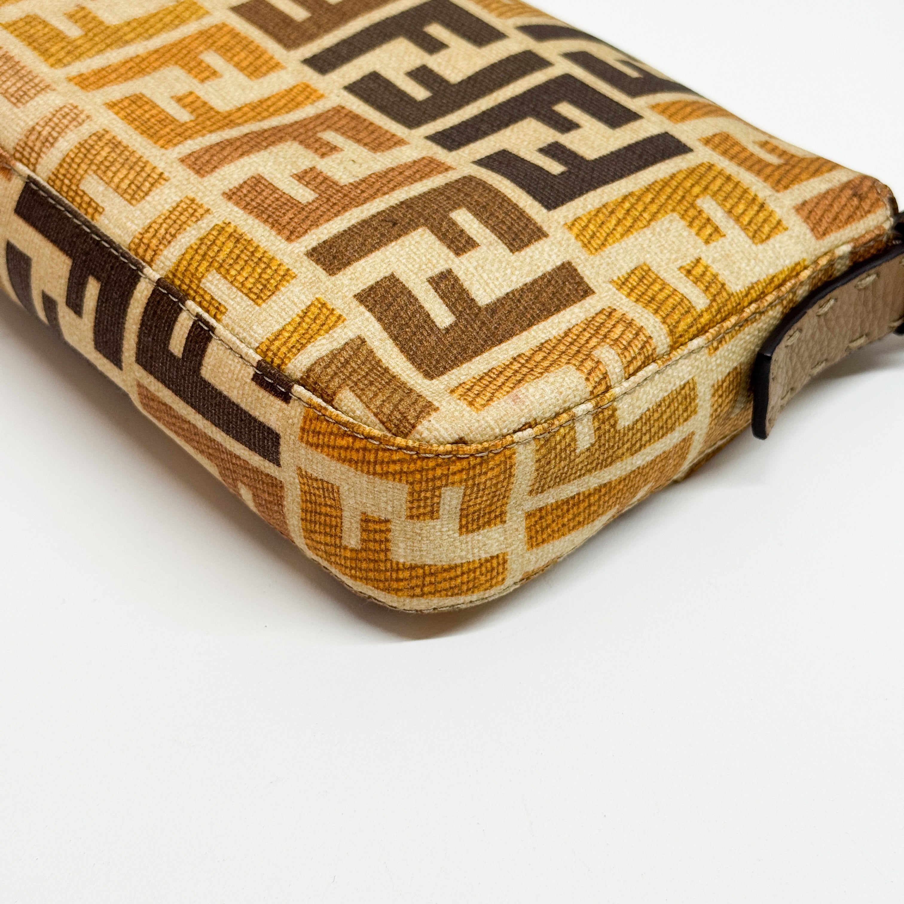 Baguette Orange Zucca Shoulder Bag