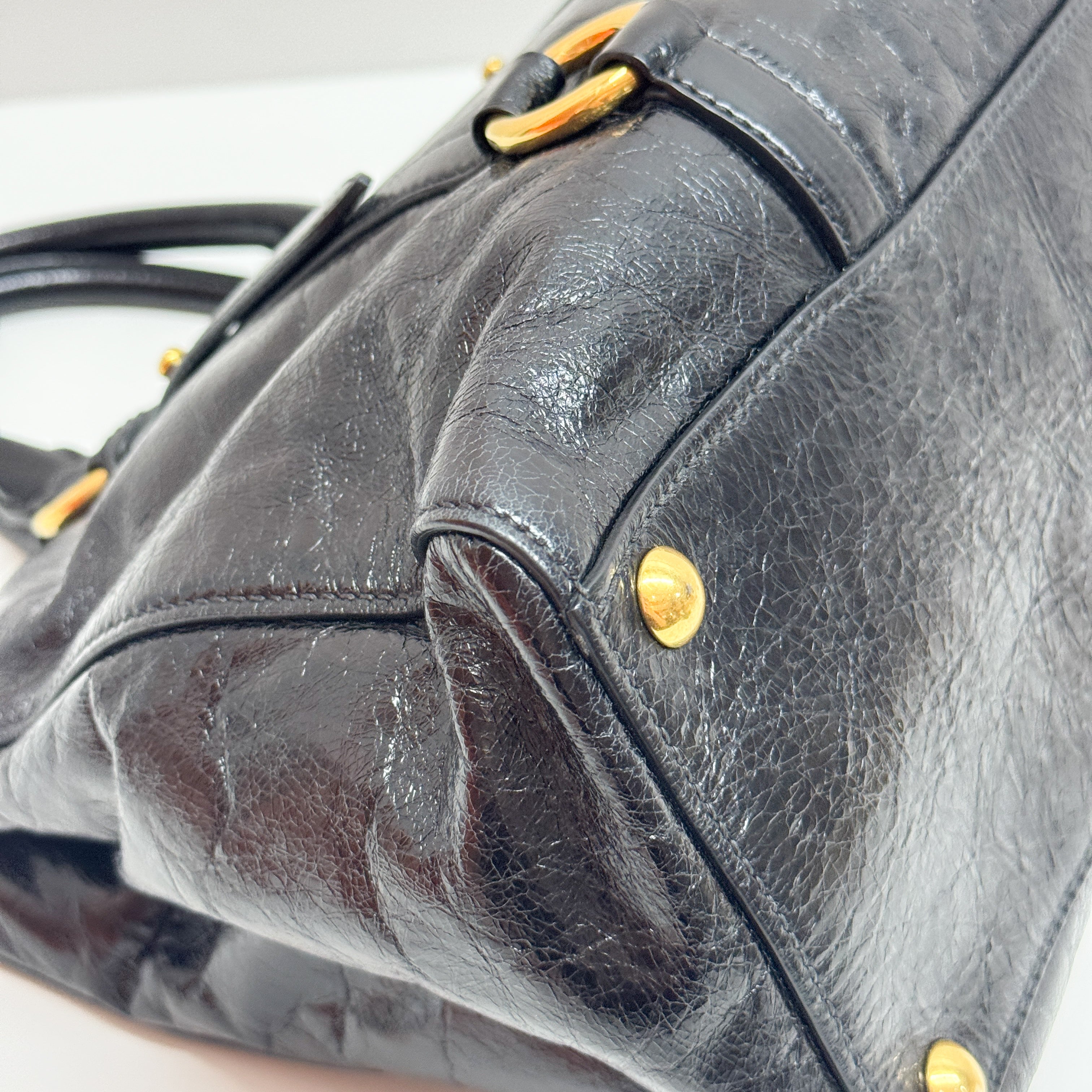 Vitello Black Leather Hand Bag