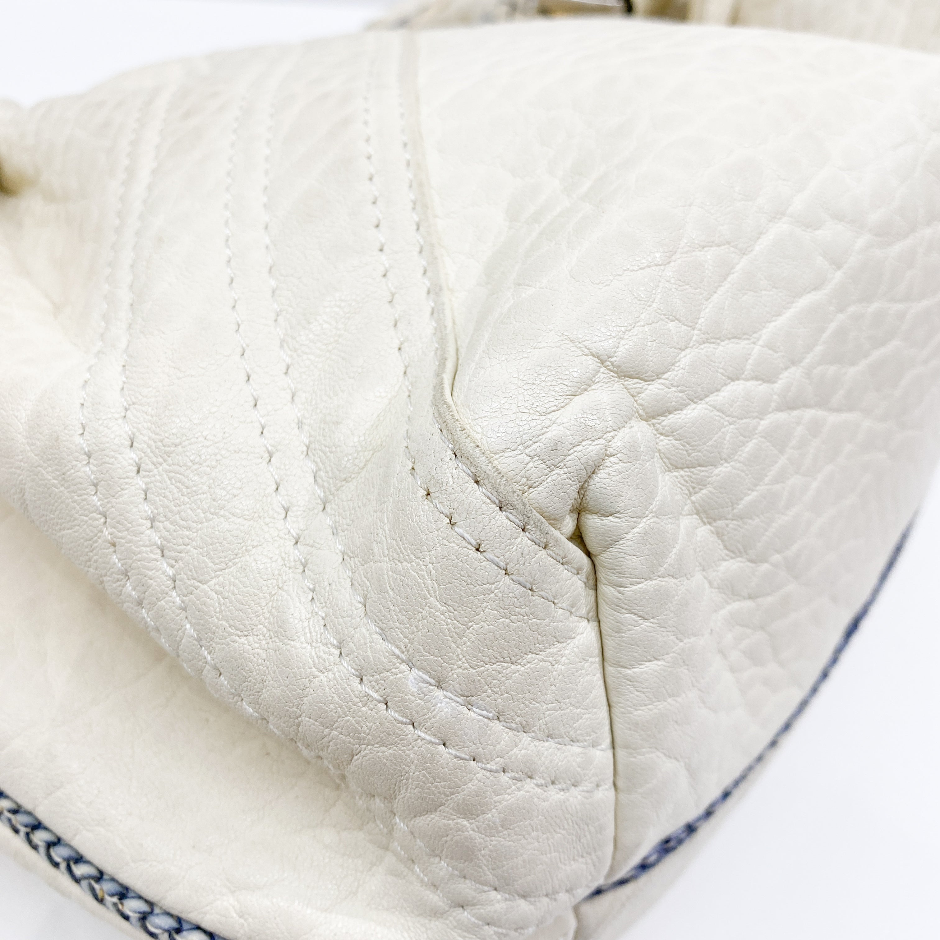 Vintage White Basket Leather Hand Bag