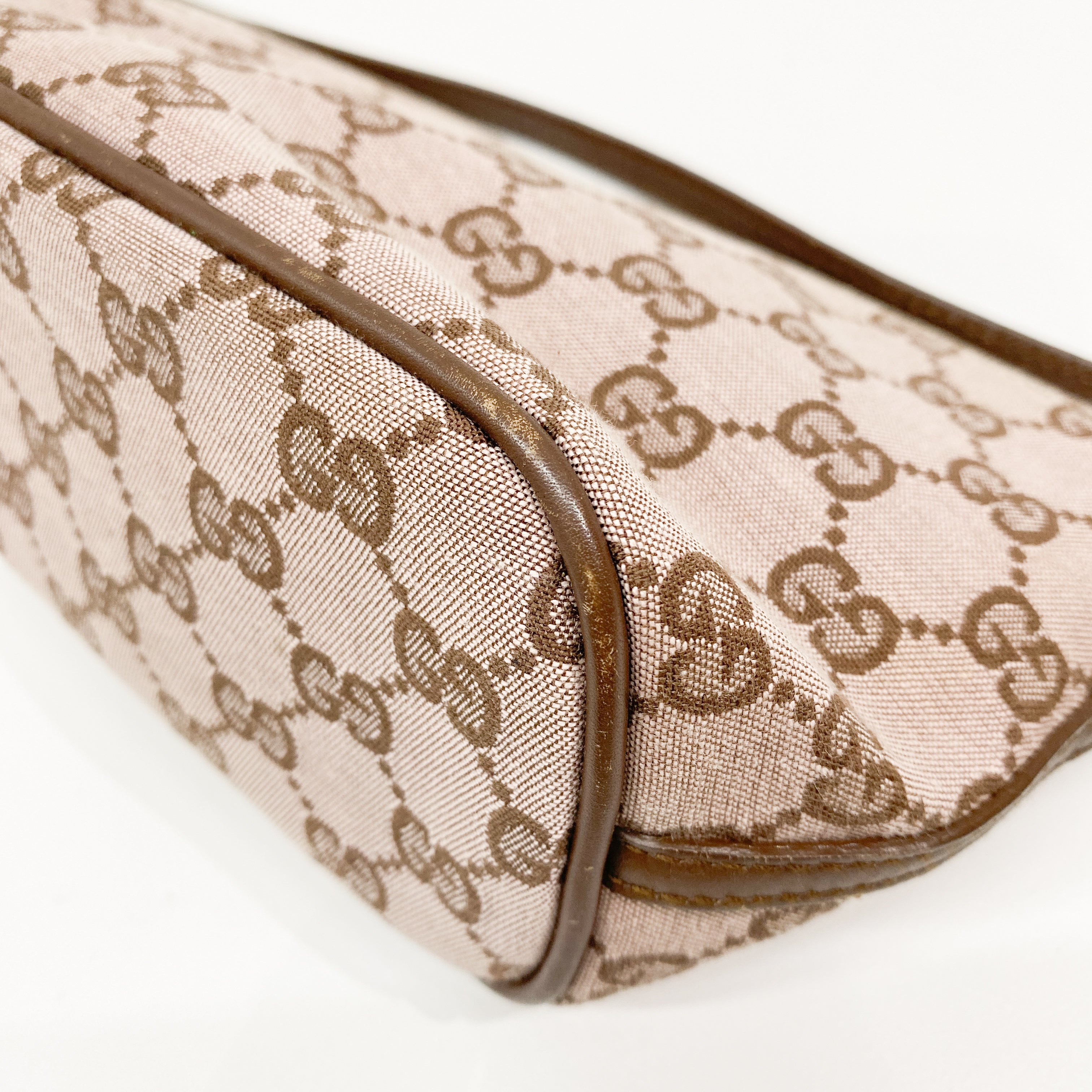 GG Canvas Brown Boat Shoulder Bag