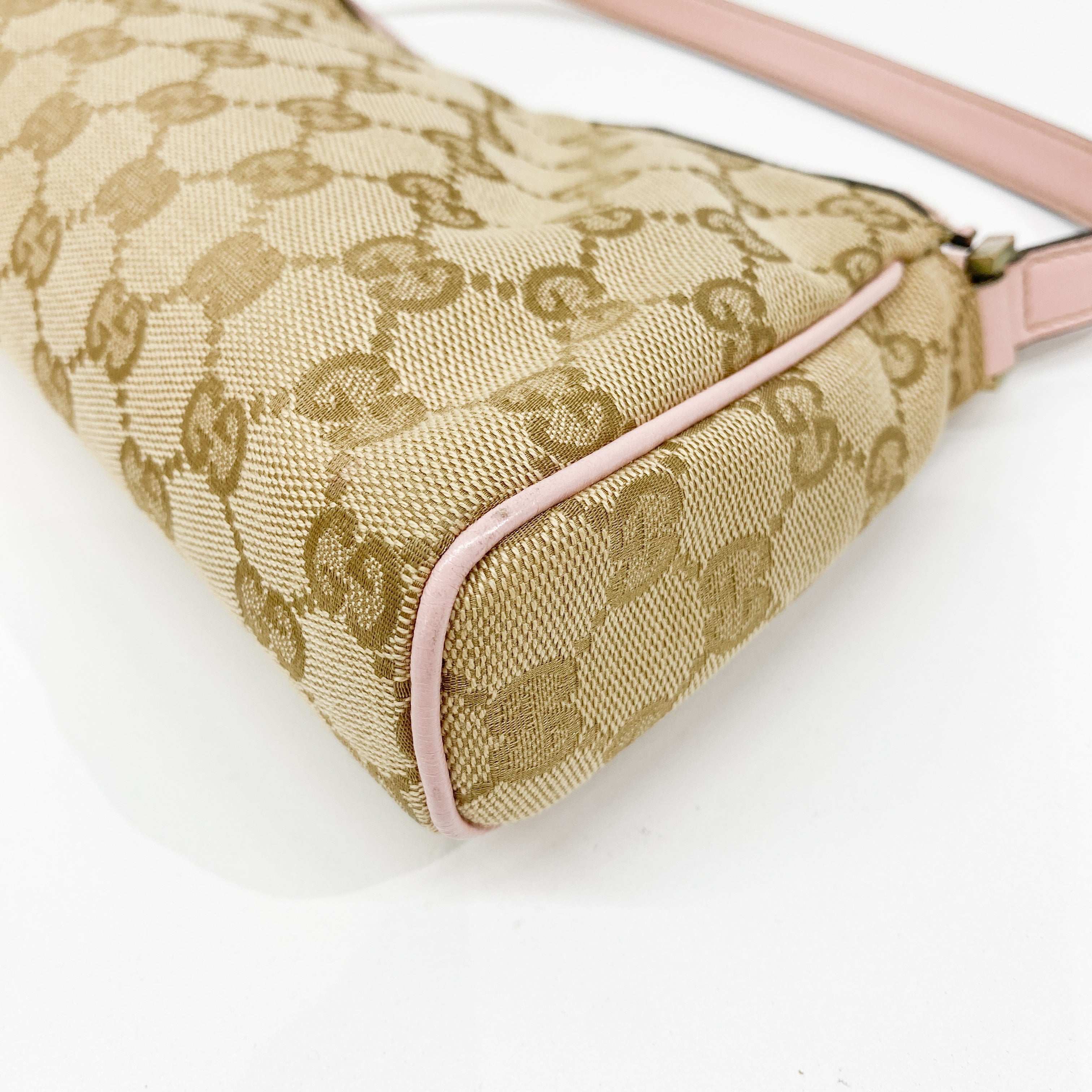 GG Beige Canvas Shoulder Bag