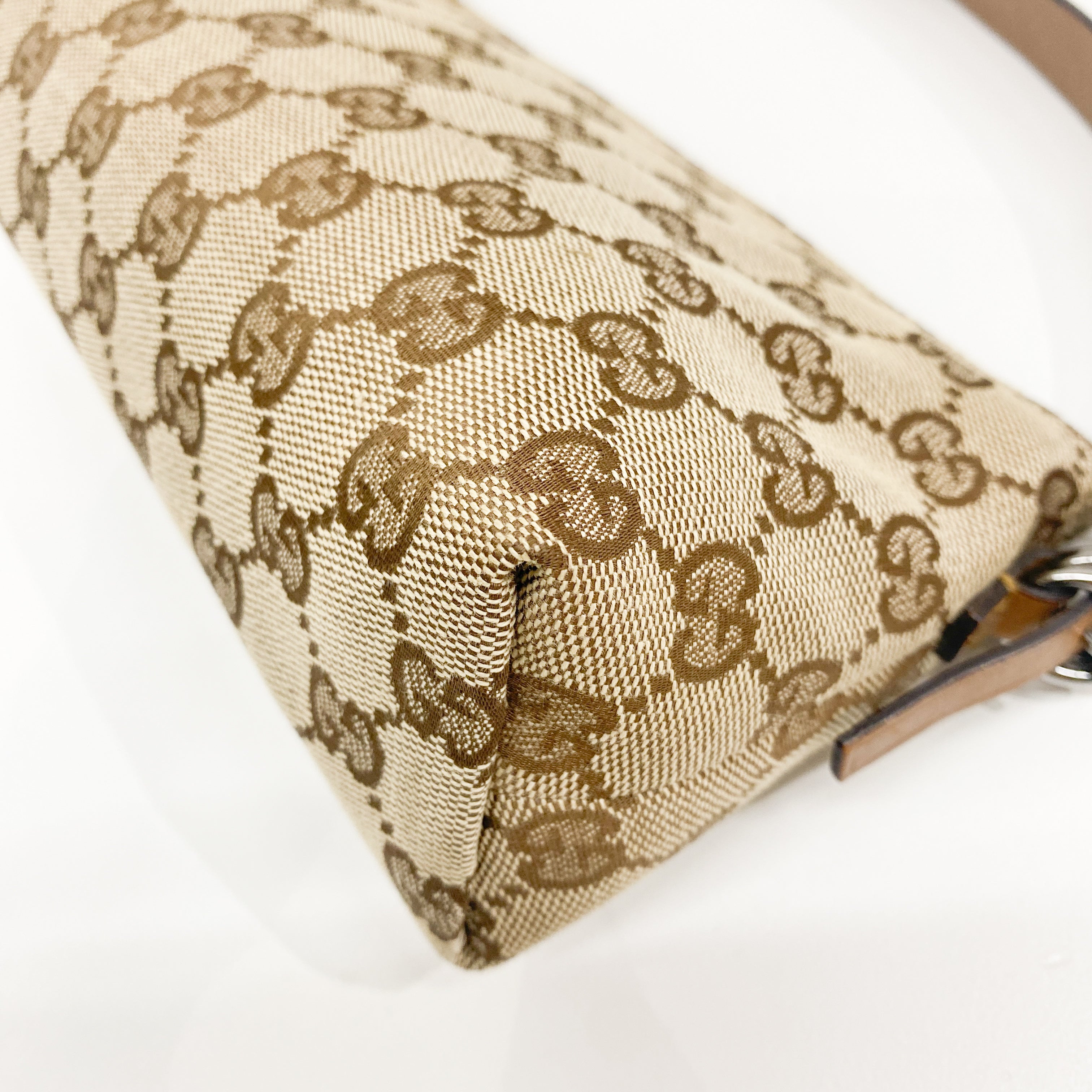 GG Canvas Brown Pouch Shoulder Bag