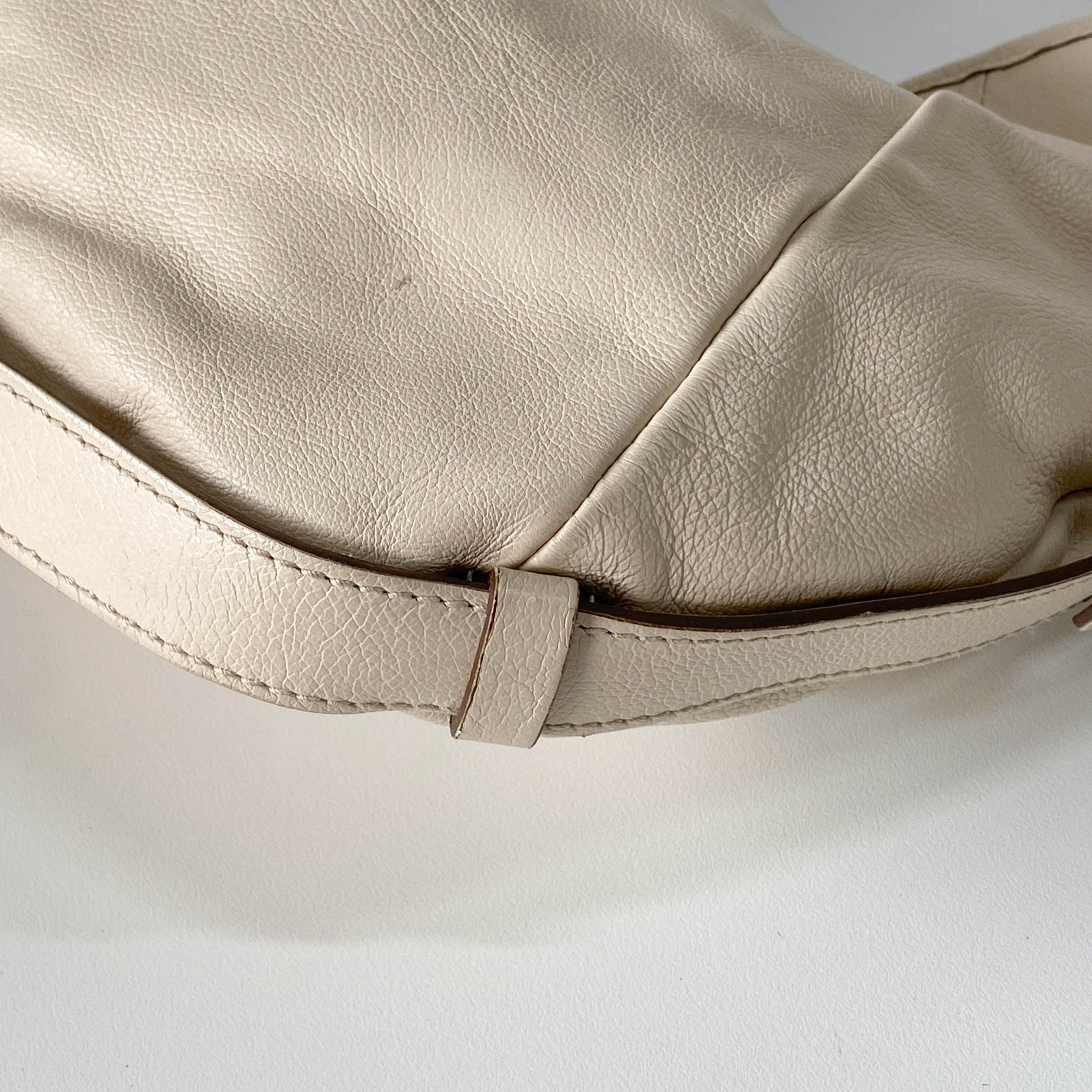 Mombasa Beige Leather Shoulder Bag