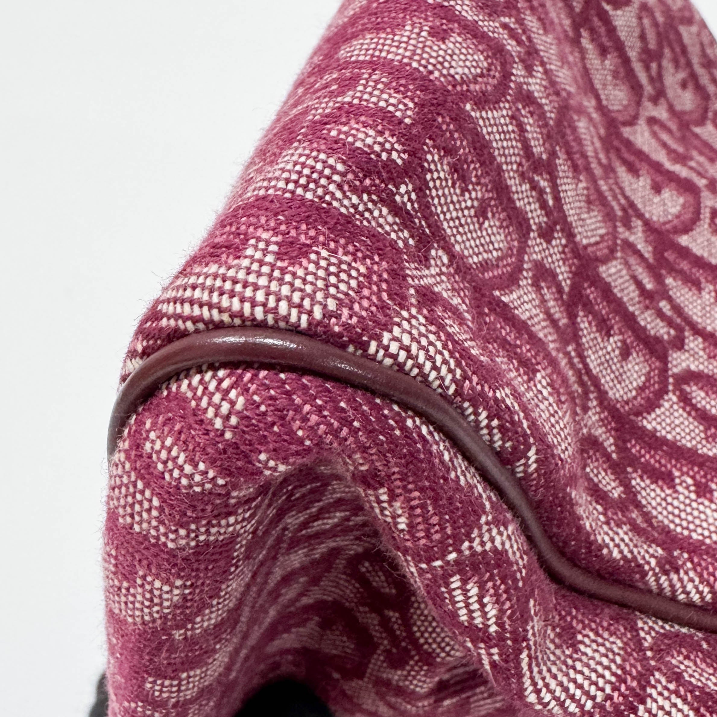 Red Trotter Pouch Bag