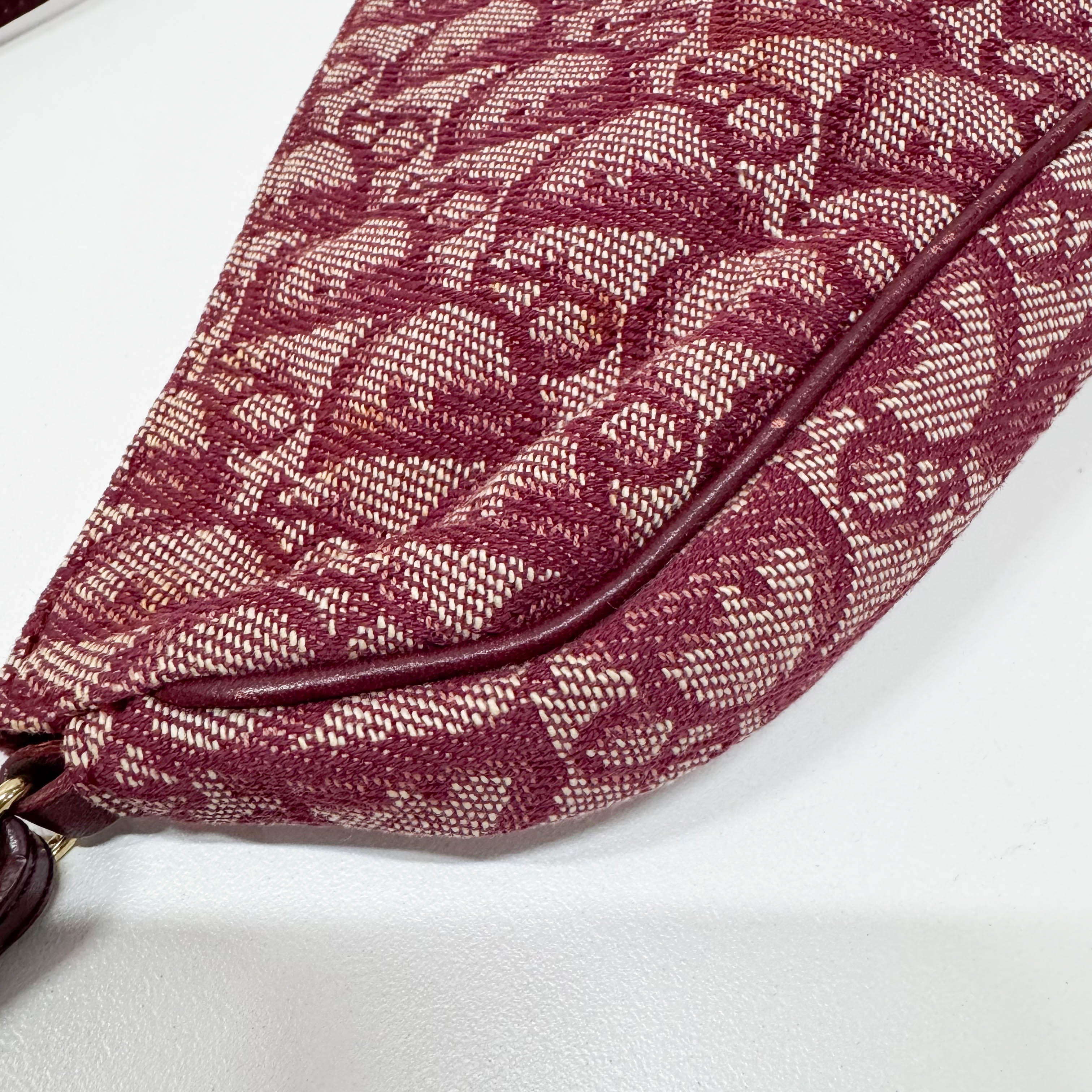 Saddle Red Trotter Canvas Shoulder Bag