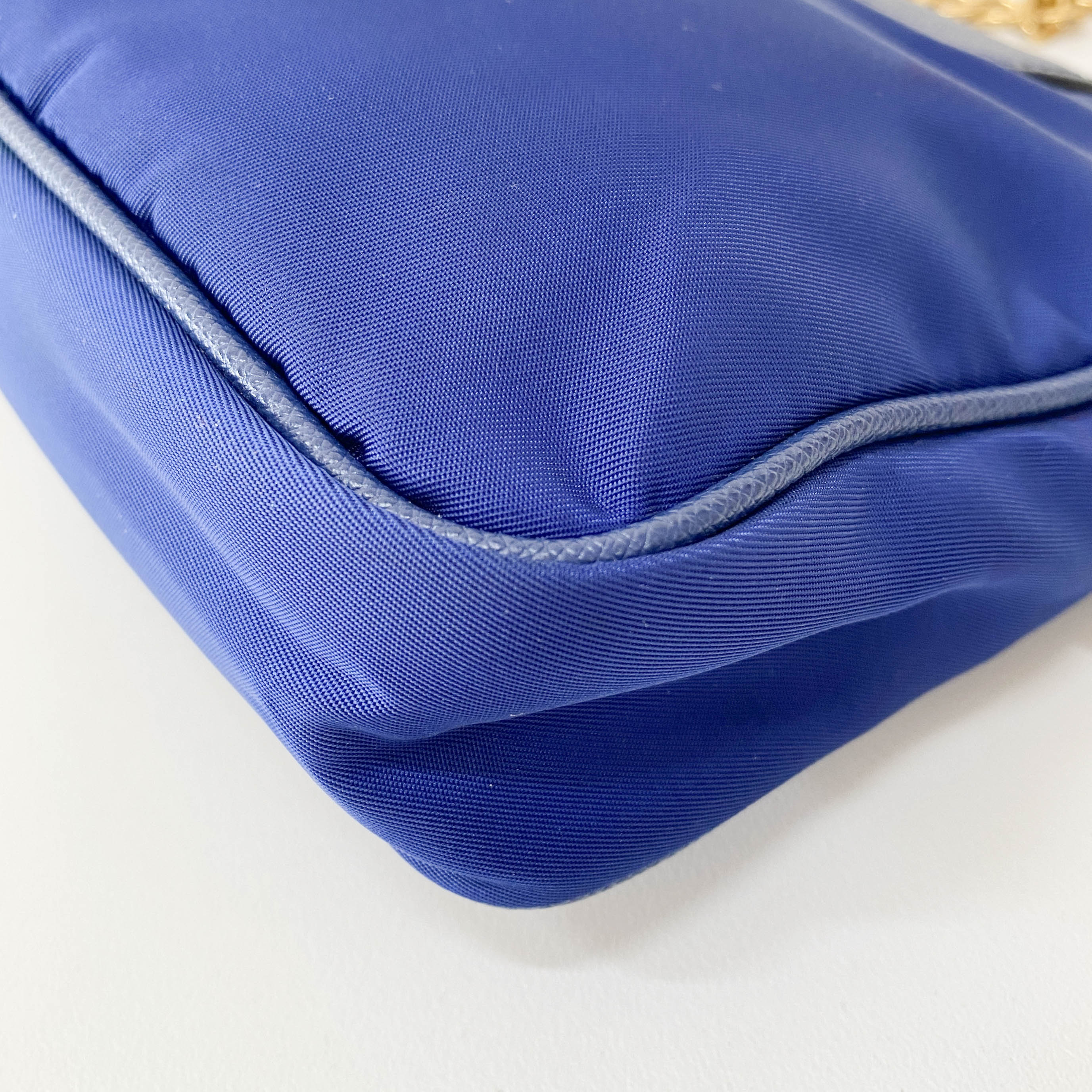 Gold Chain Blue Nylon Shoulder bag