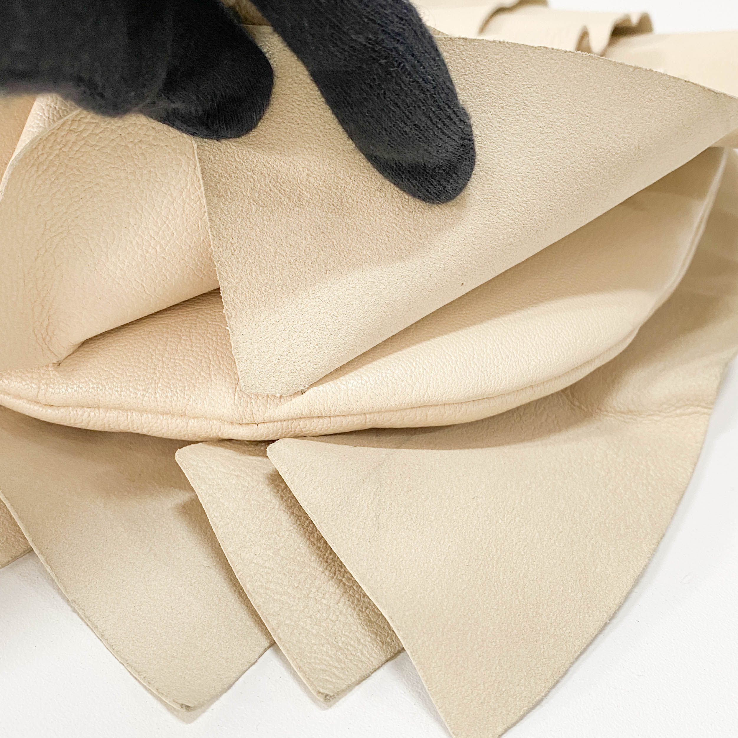 Saint Tropez Beige Leather Shoulder Bag