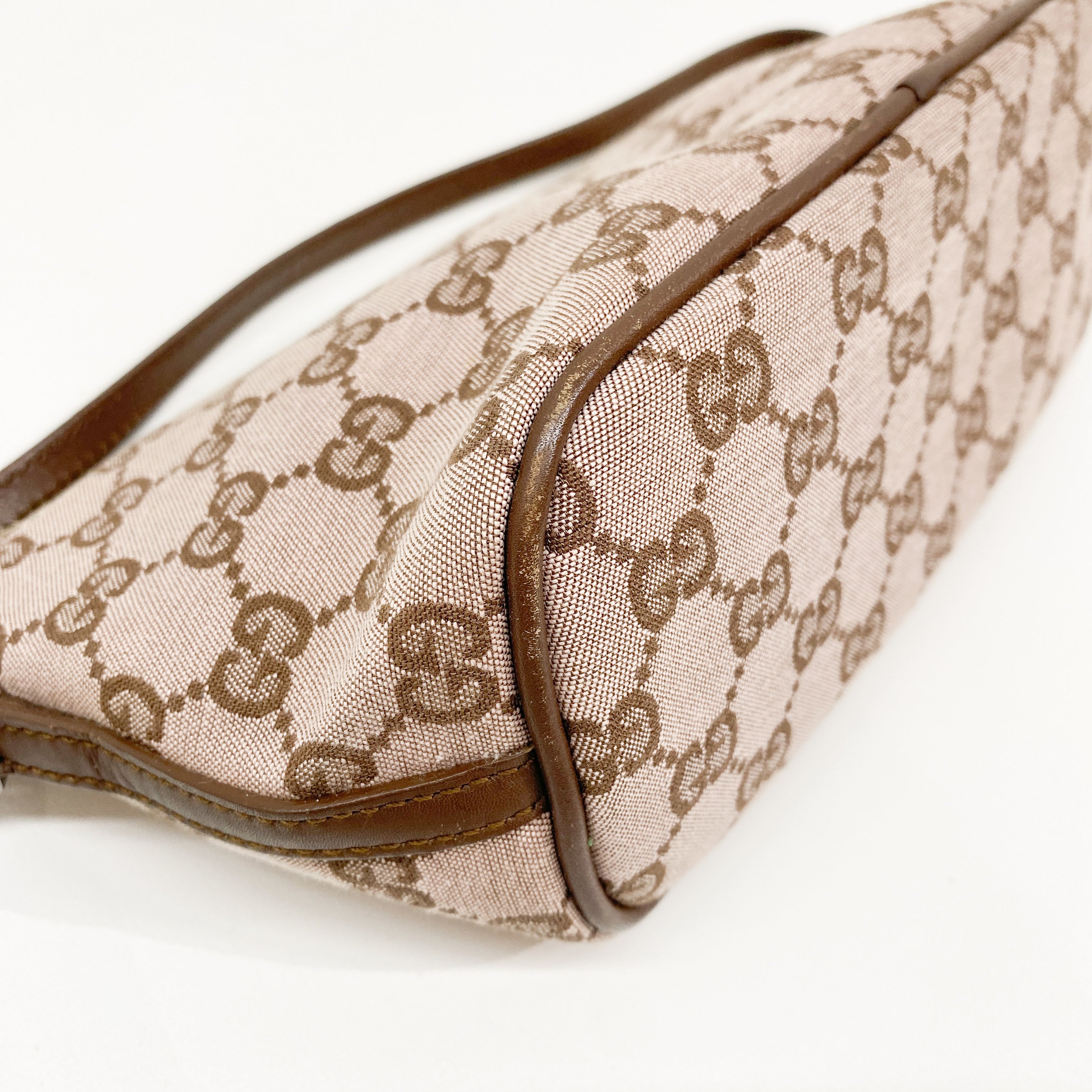 GG Canvas Brown Boat Shoulder Bag