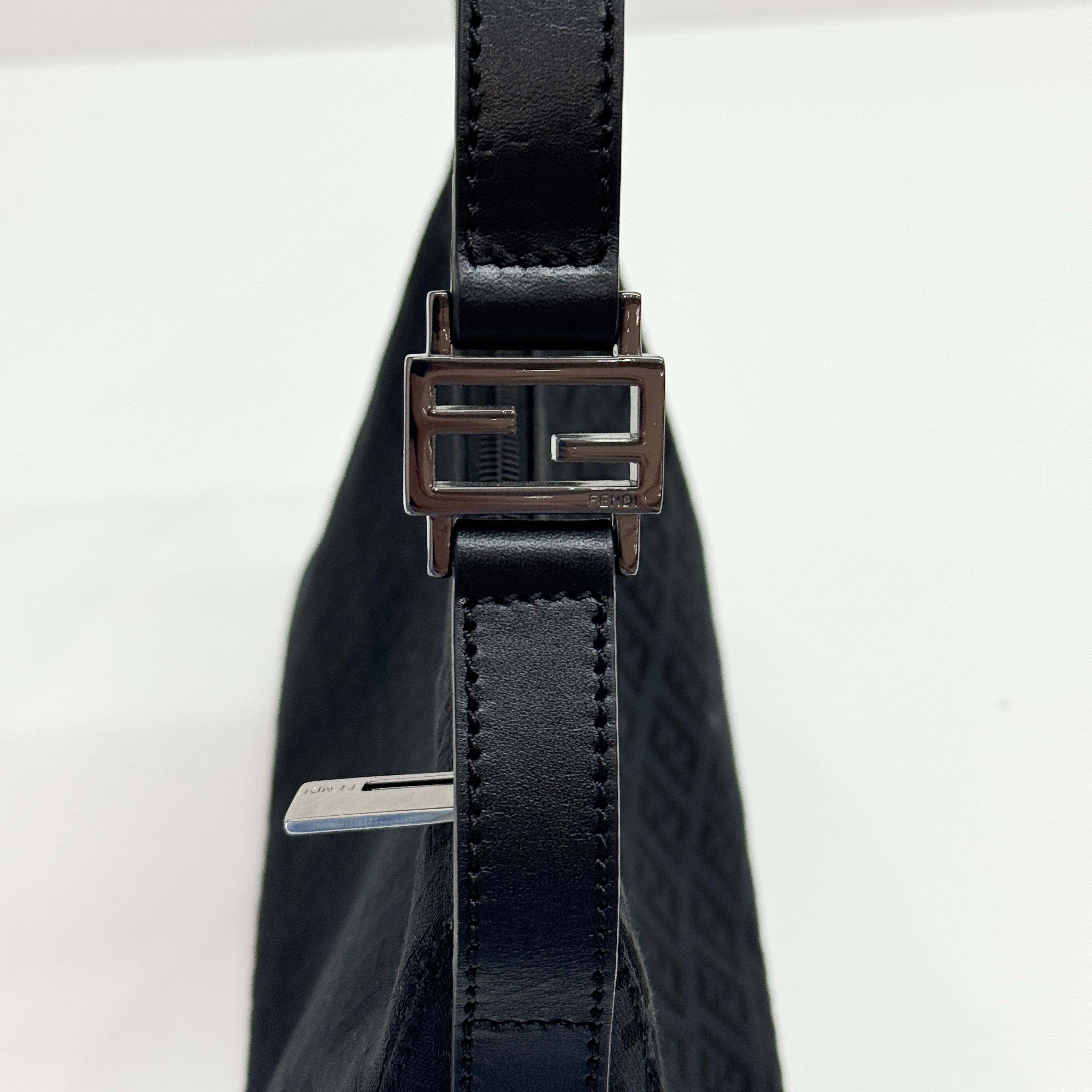 Zucca Black Canvas Shoulder Bag