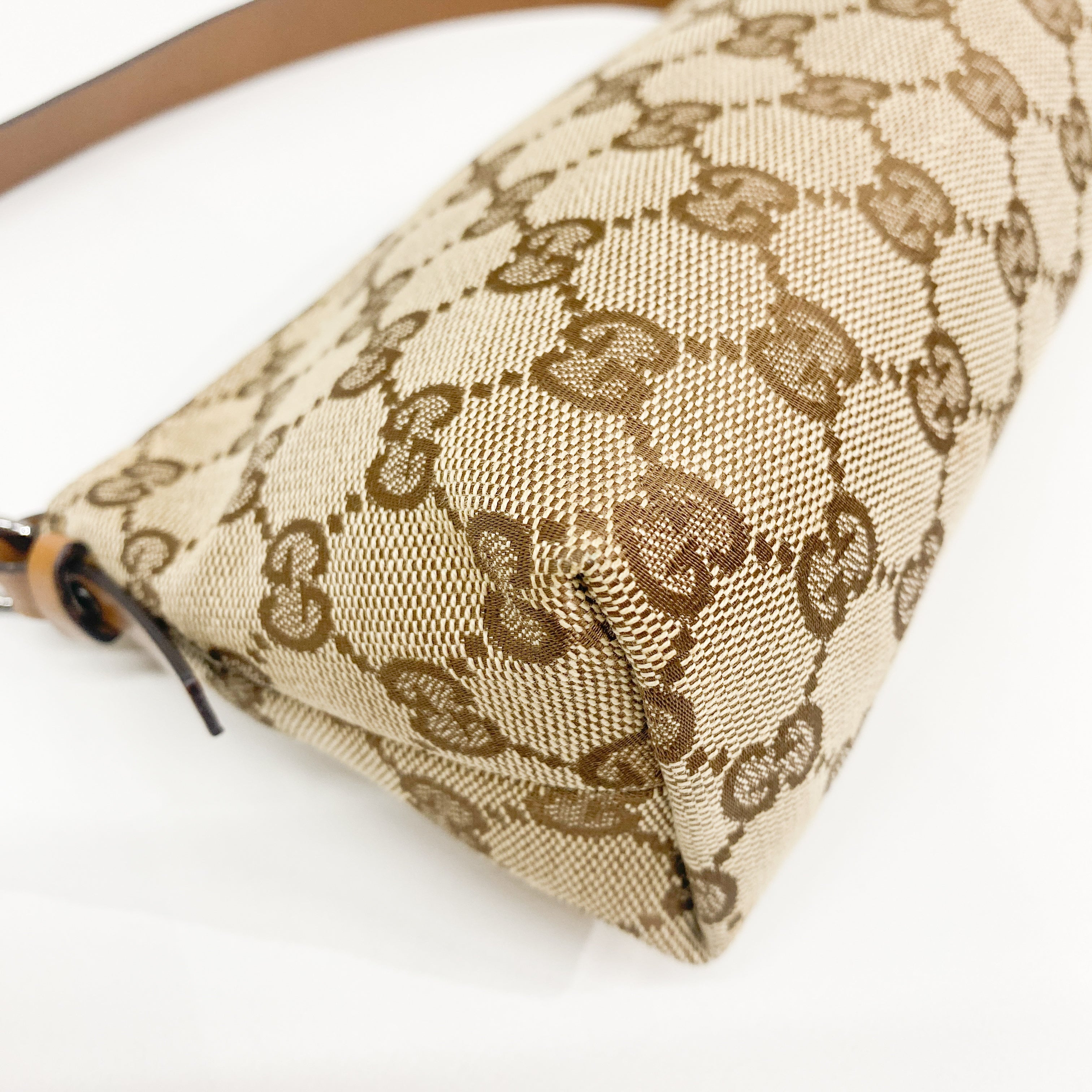 GG Canvas Brown Pouch Shoulder Bag