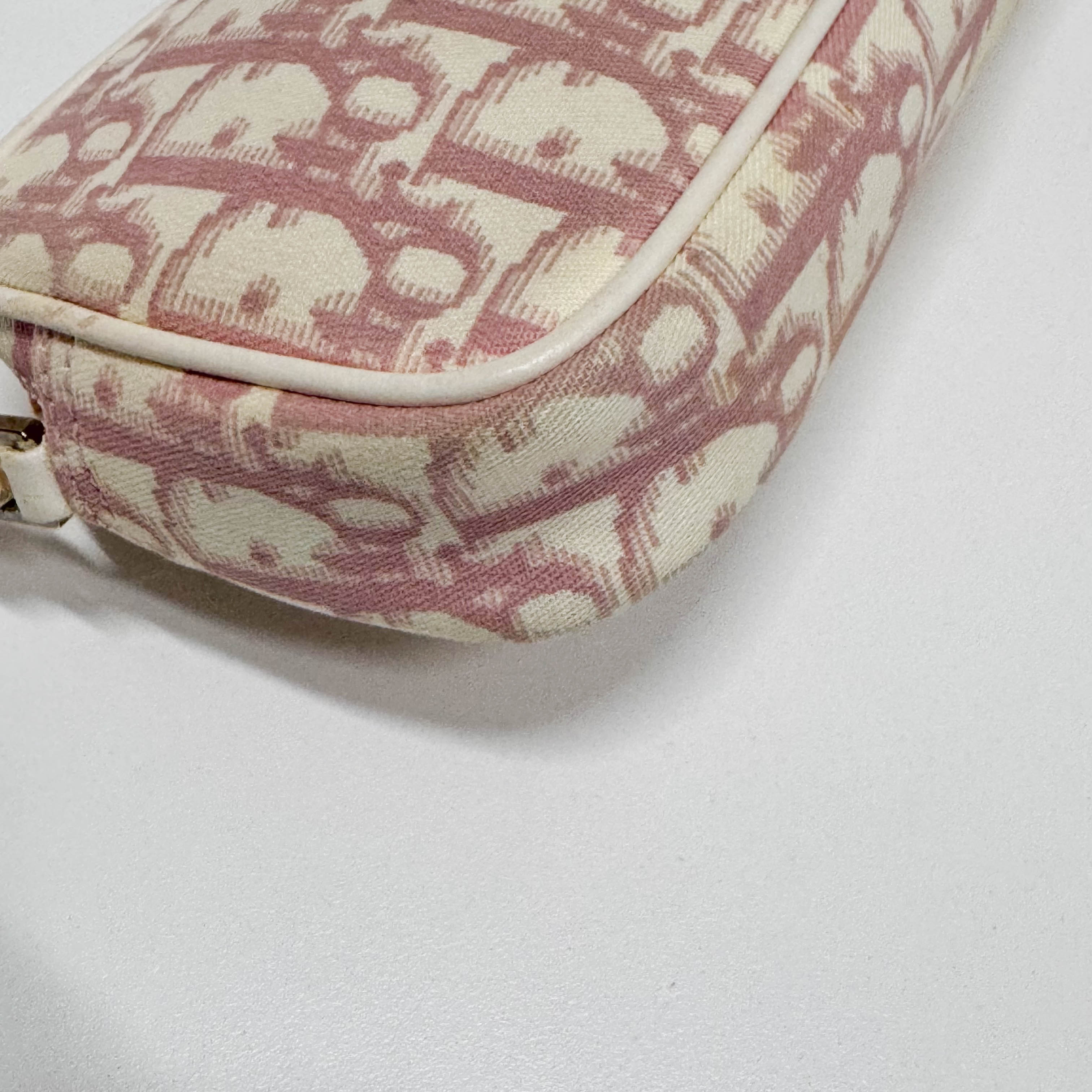 Girly Pinky Monogram Shoulder Bag