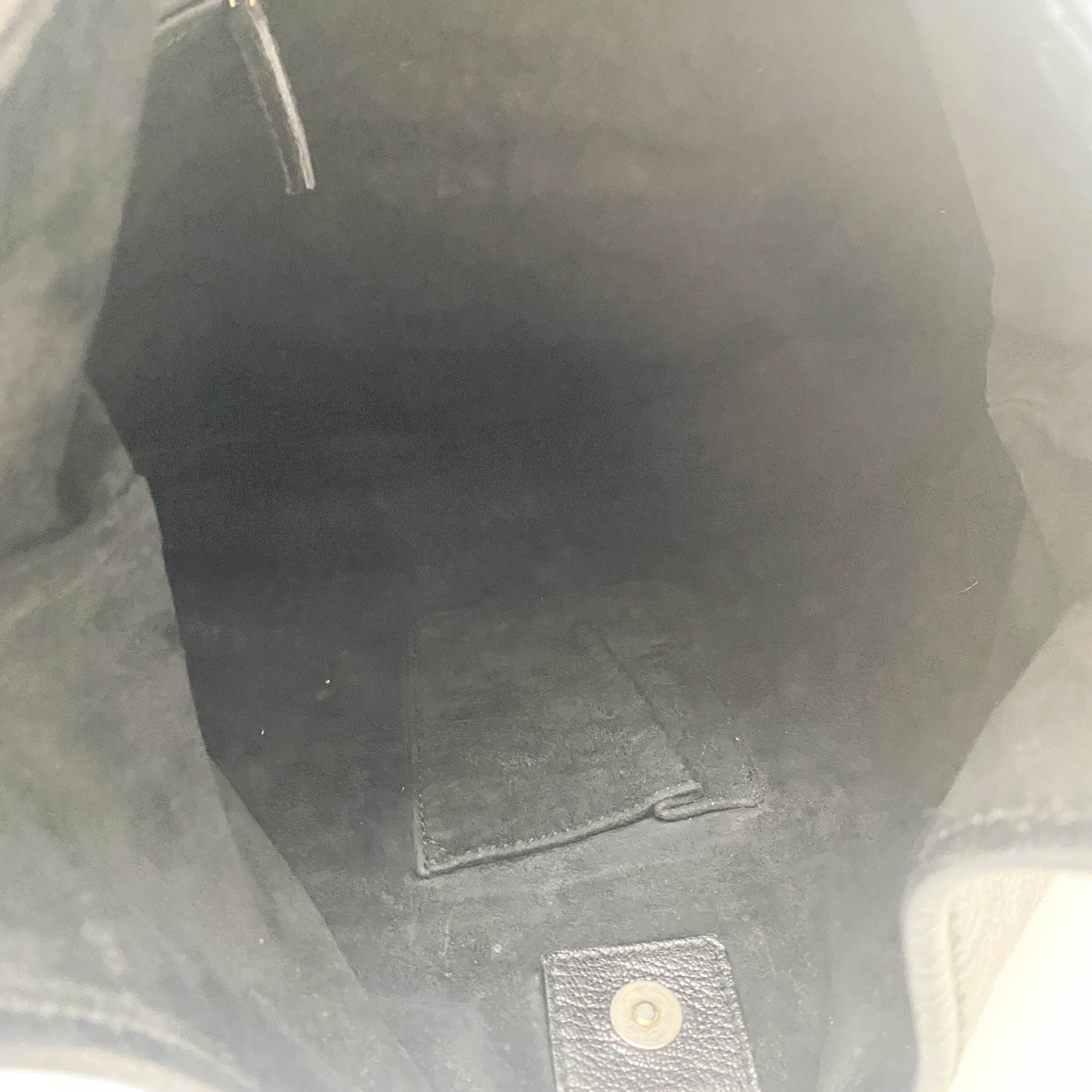 Saint Tropez Black Leather Shoulder Bag