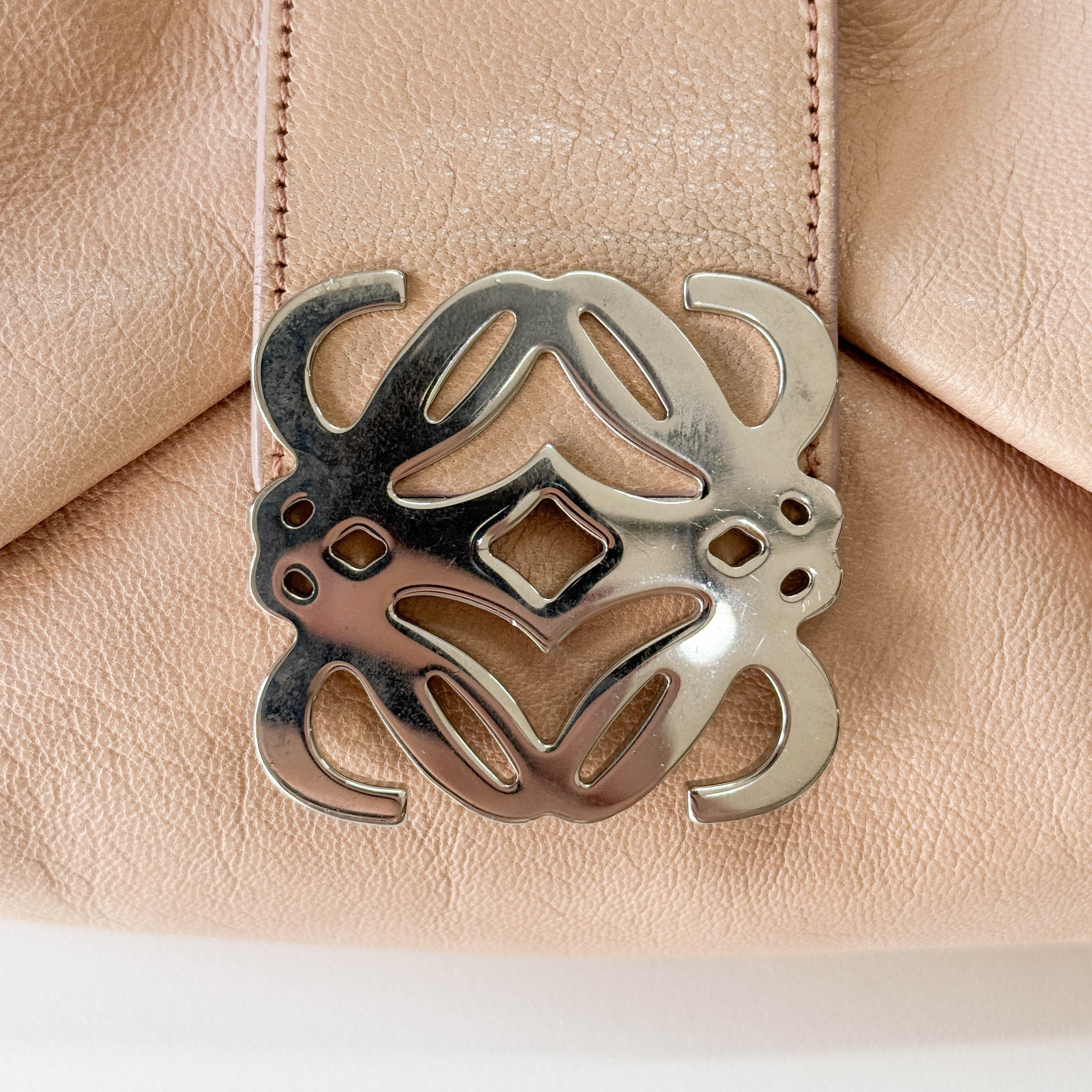 Anagram Pink/Beige Leather Shoulder Bag