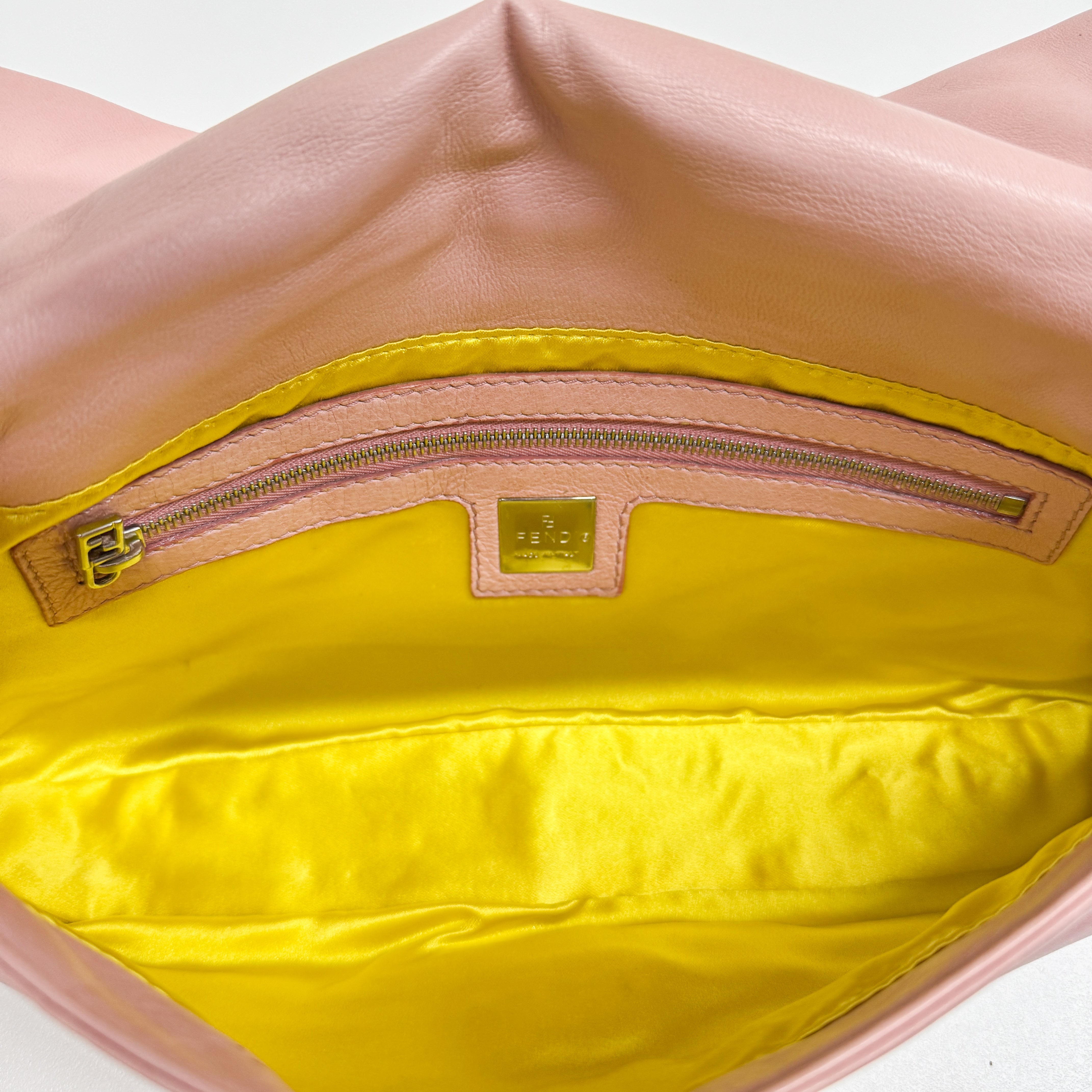 Baguette Pink Leather Shoulder Bag