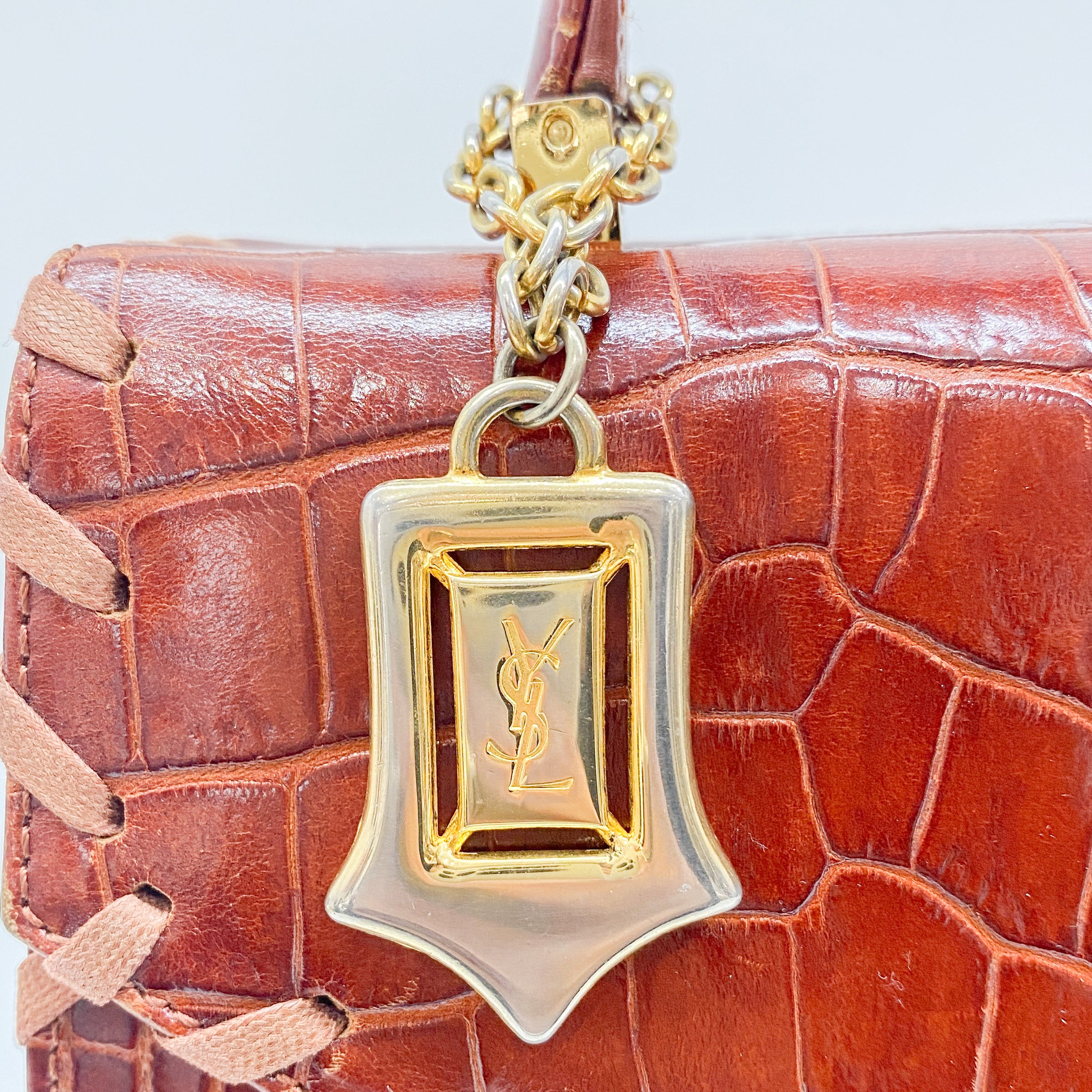 Cassandra Red Leather Hand Bag