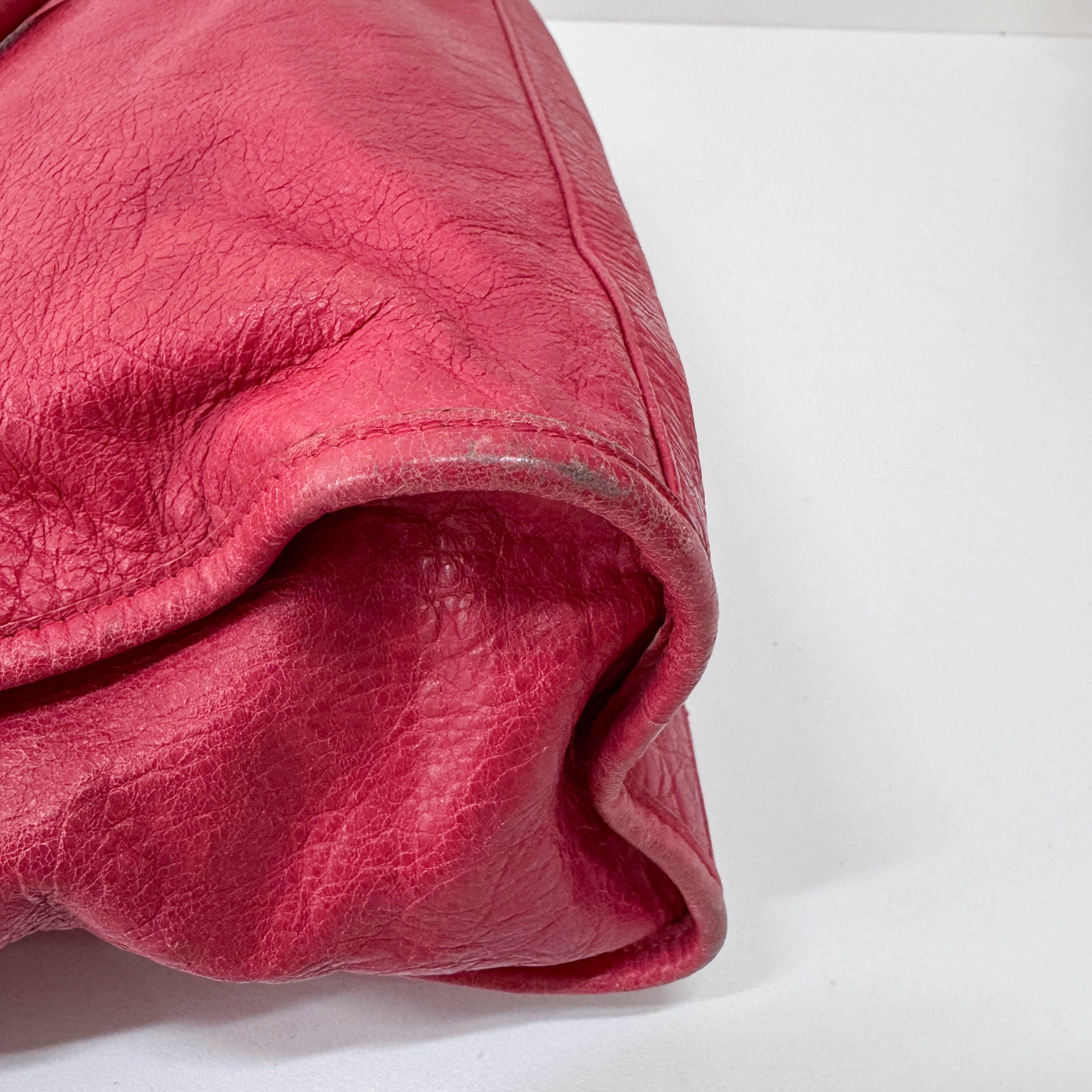 City Magenta Leather Top Handle Bag