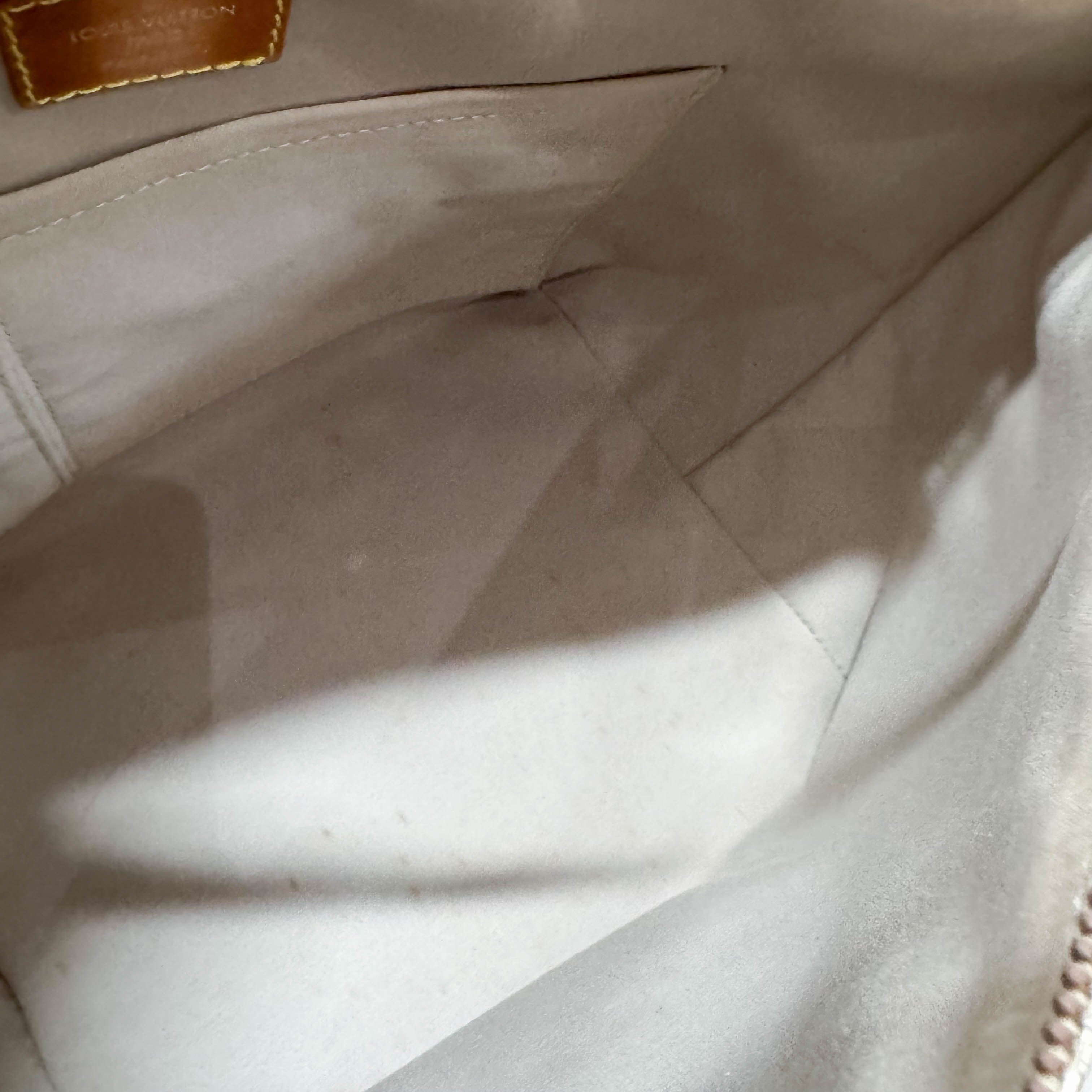 Bllevue Mirror World Gold Coated Canvas