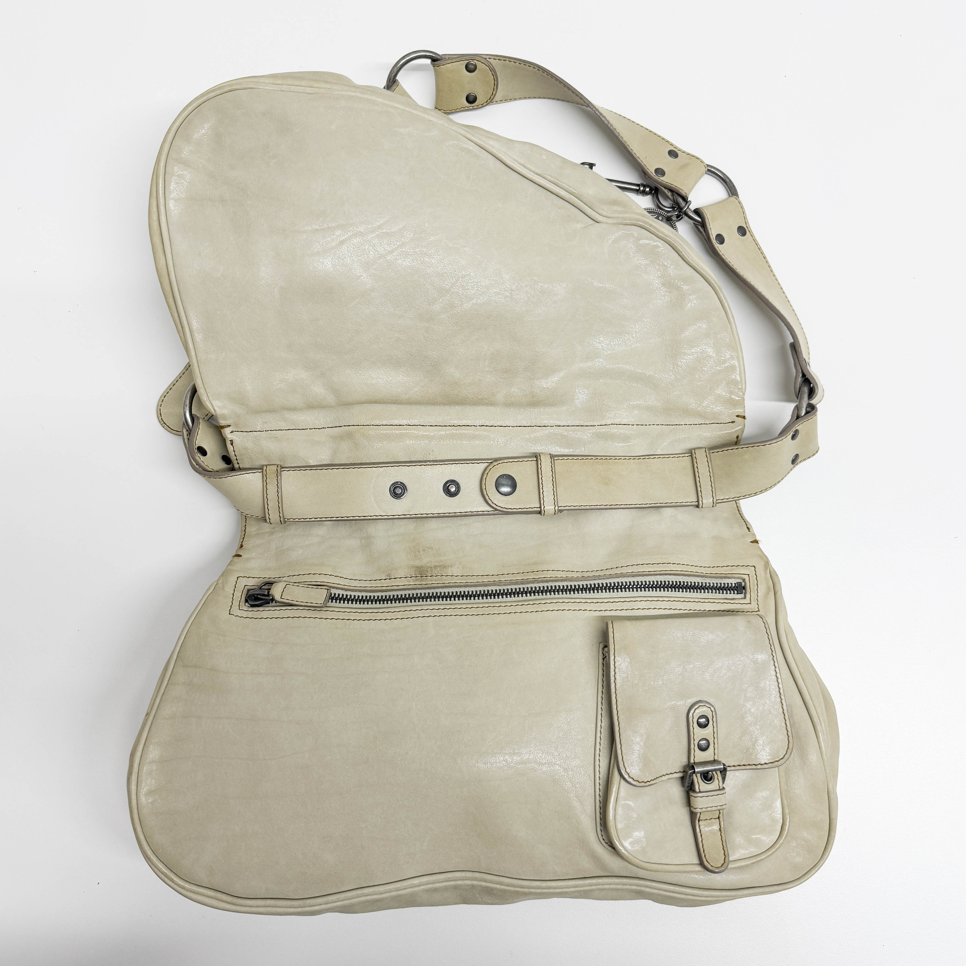 Gaucho ivory Calfskin Leather Shoulder Bag