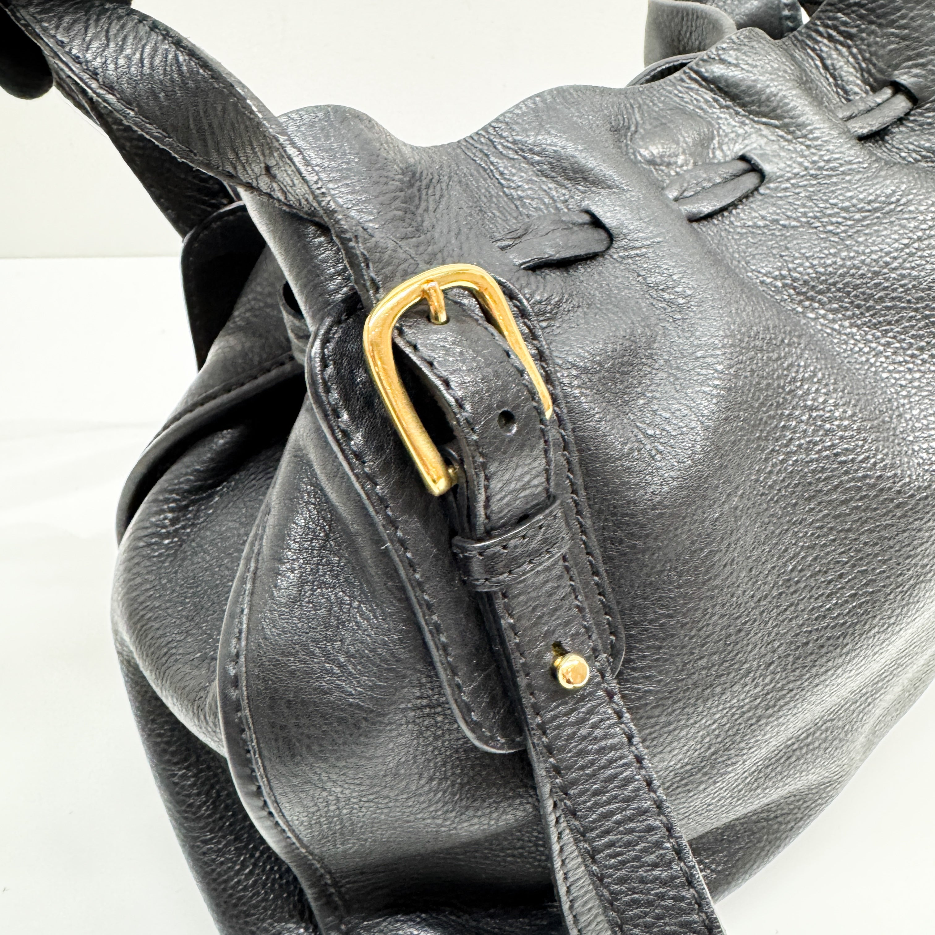 Vitello Lux Bow Bag Black Calfskin Leather Shoulder Bag