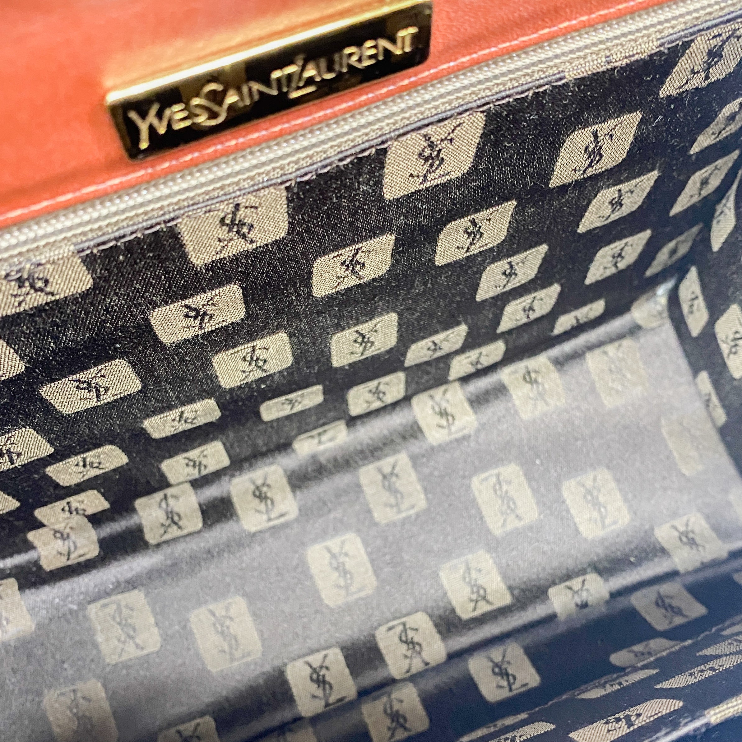 Cassandra Red Leather Hand Bag