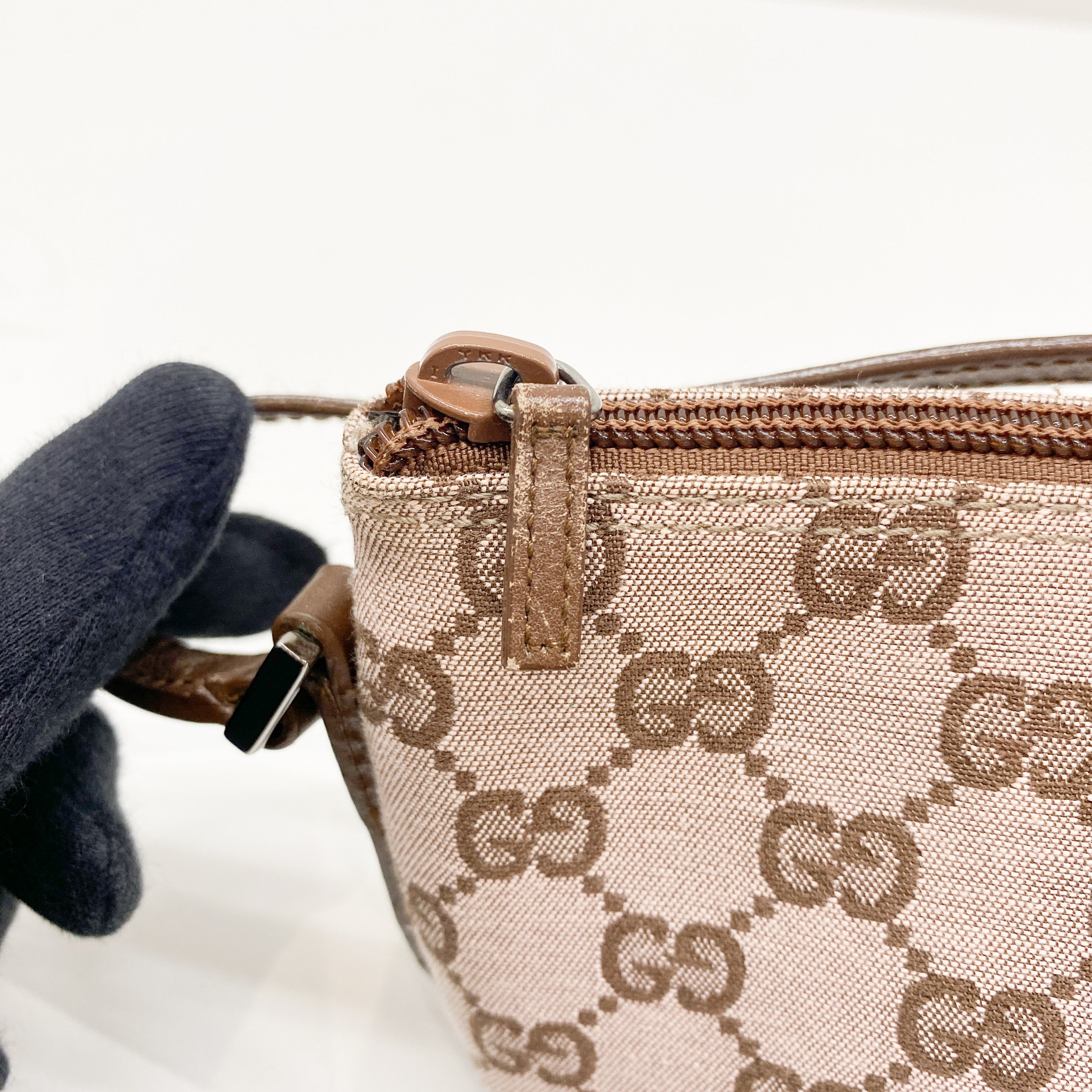 GG Canvas Brown Boat Shoulder Bag